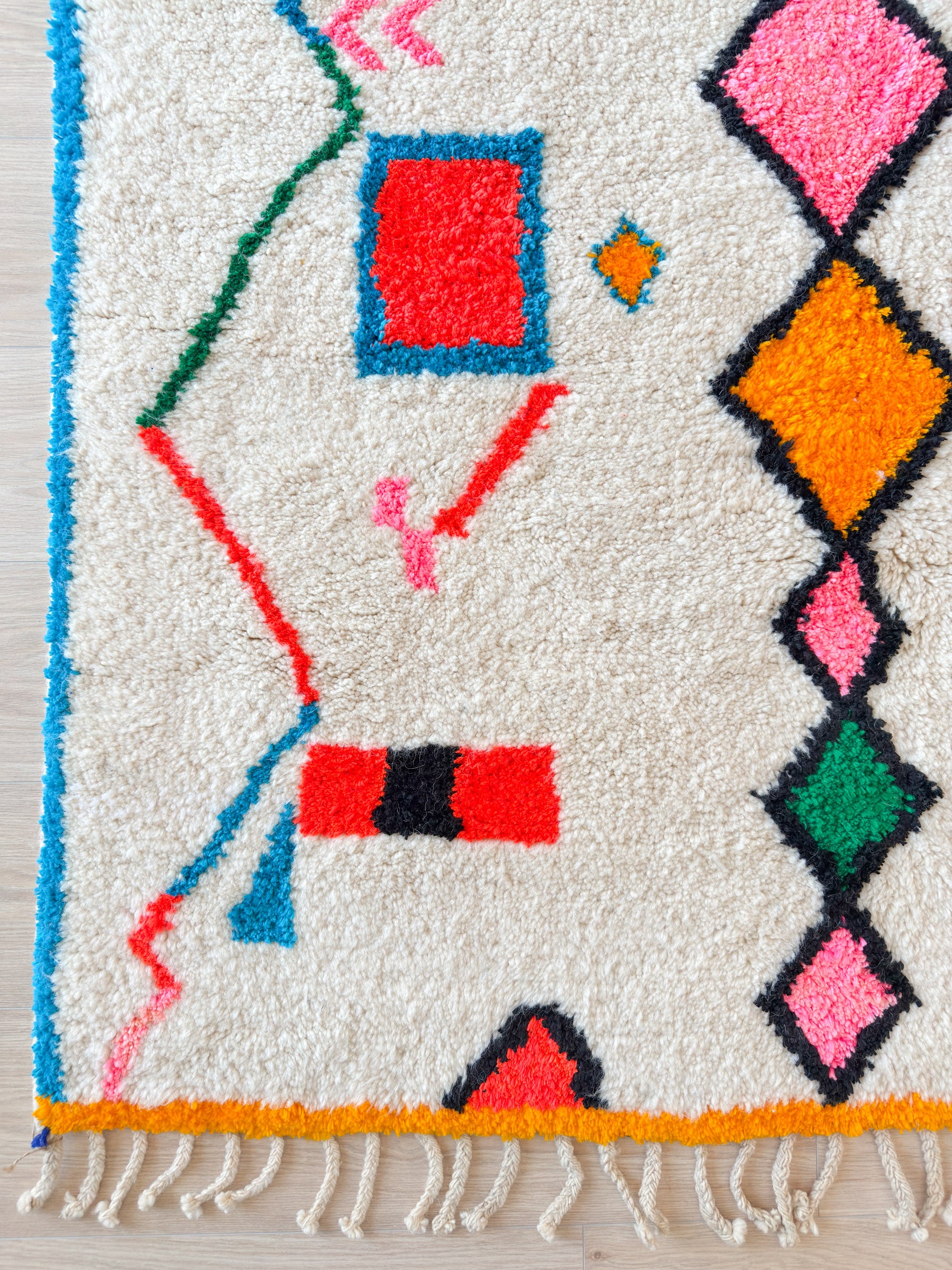 Colorful Berber rug 155 x 269 cm - n°1956