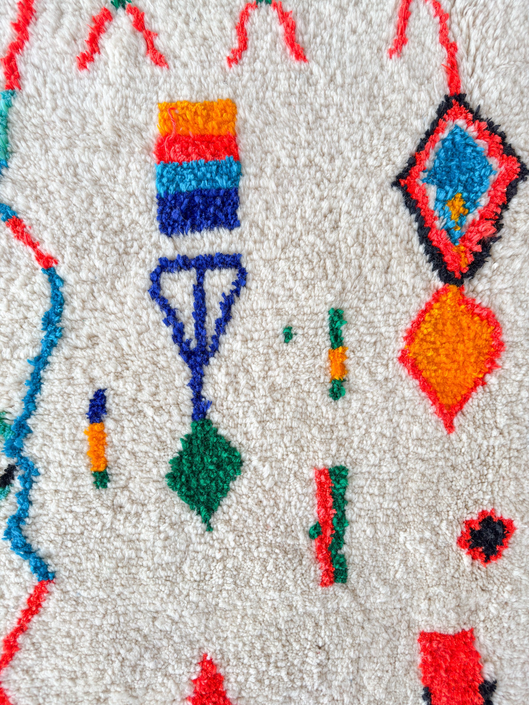 Farbenfroher Berberteppich 146 x 269 cm - Nr. 2113