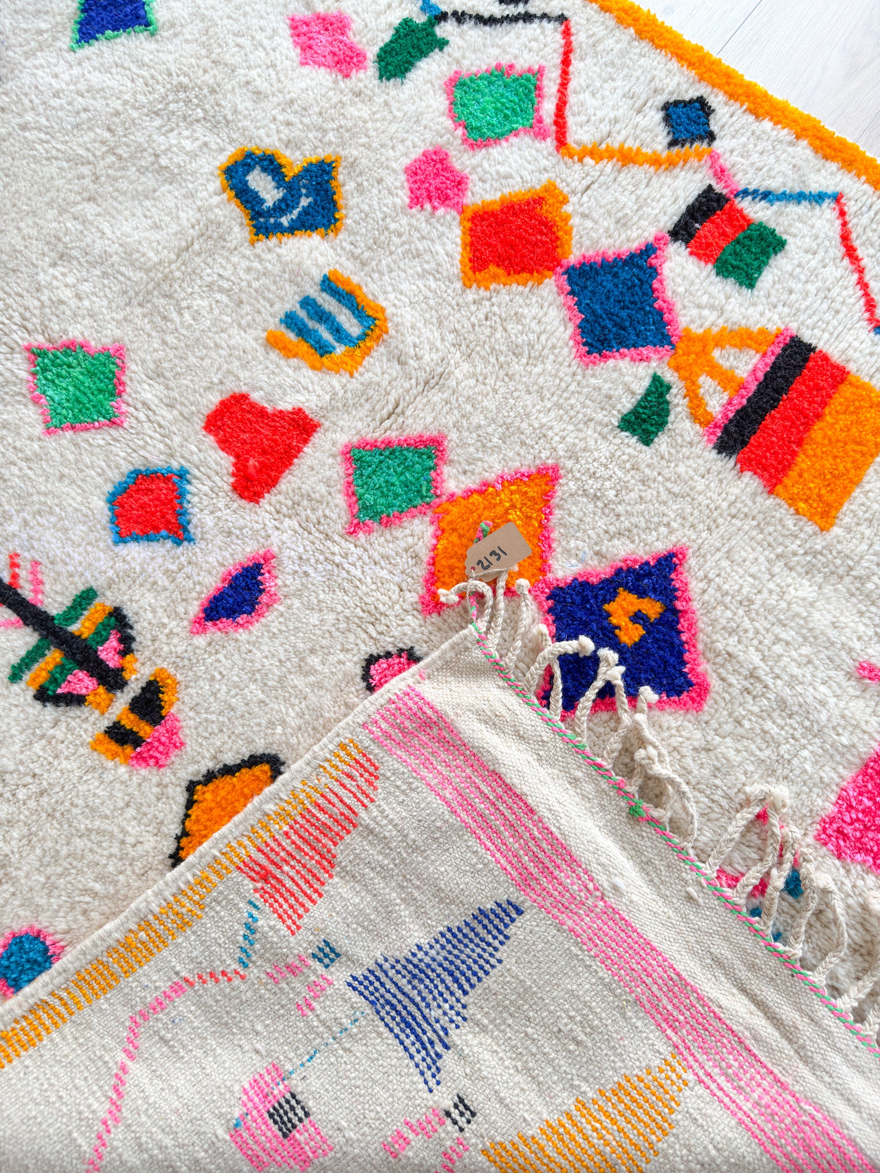 Colorful Berber rug 149 x 274 cm - no. 2131