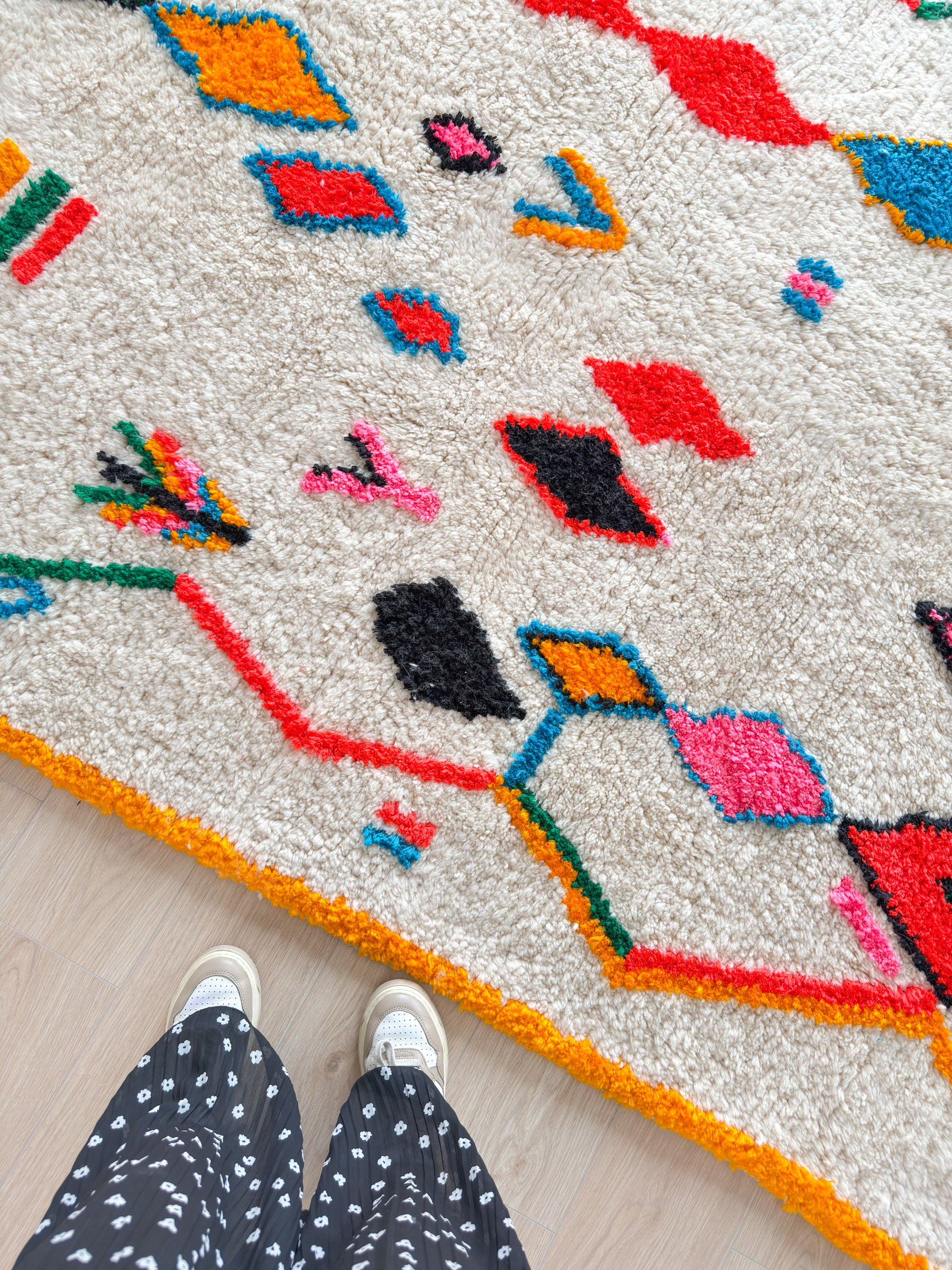 Colorful Berber rug 192 x 306 cm - no. 2137