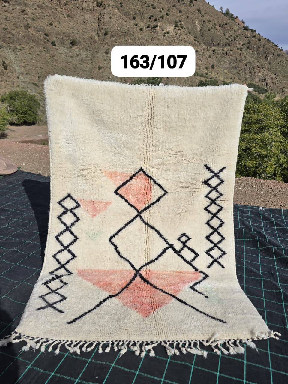 Colorful Berber rug 108 x 175 cm - No. 2518