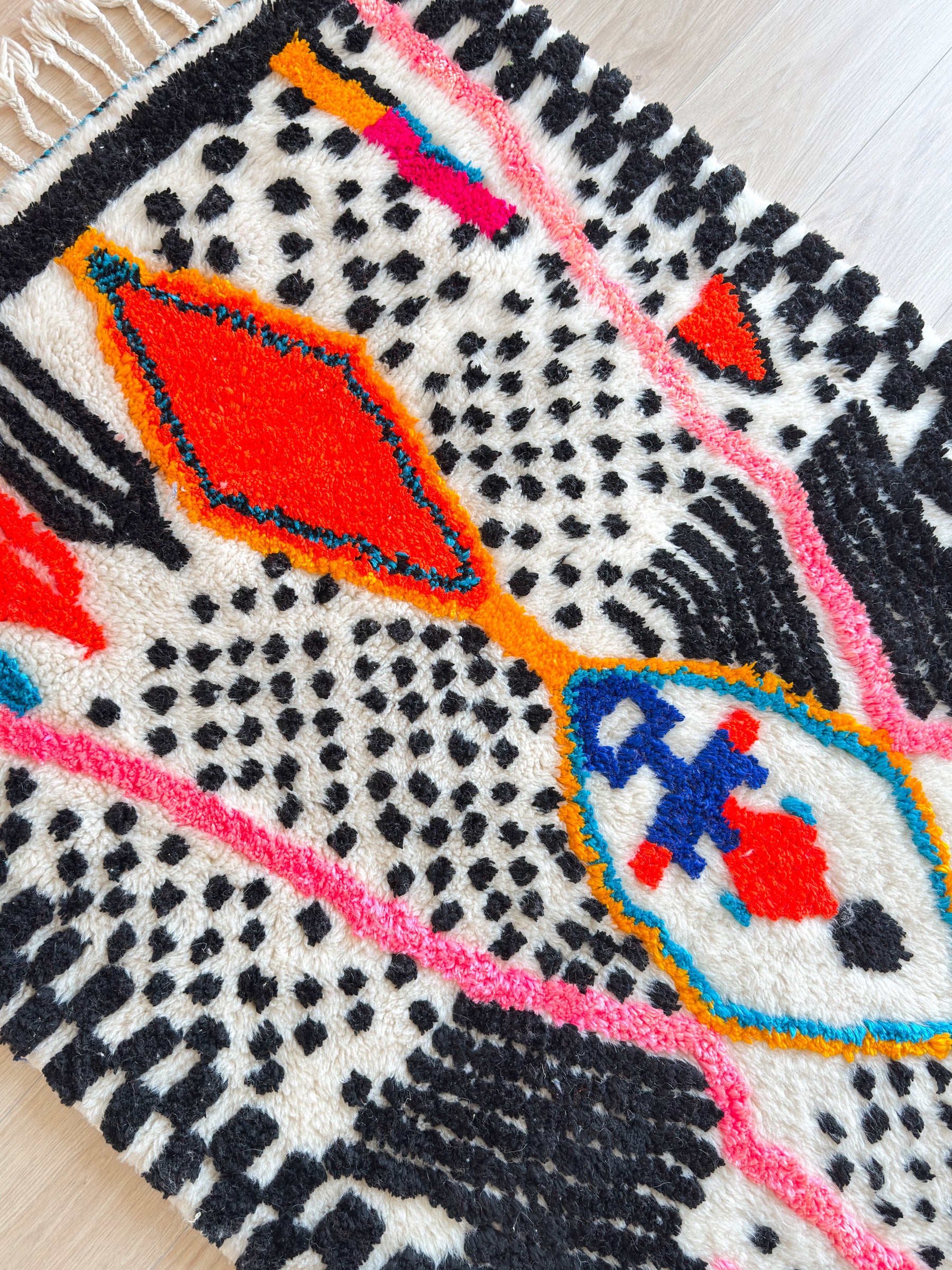 Colorful Berber rug 125 x 201 cm - No. 2526