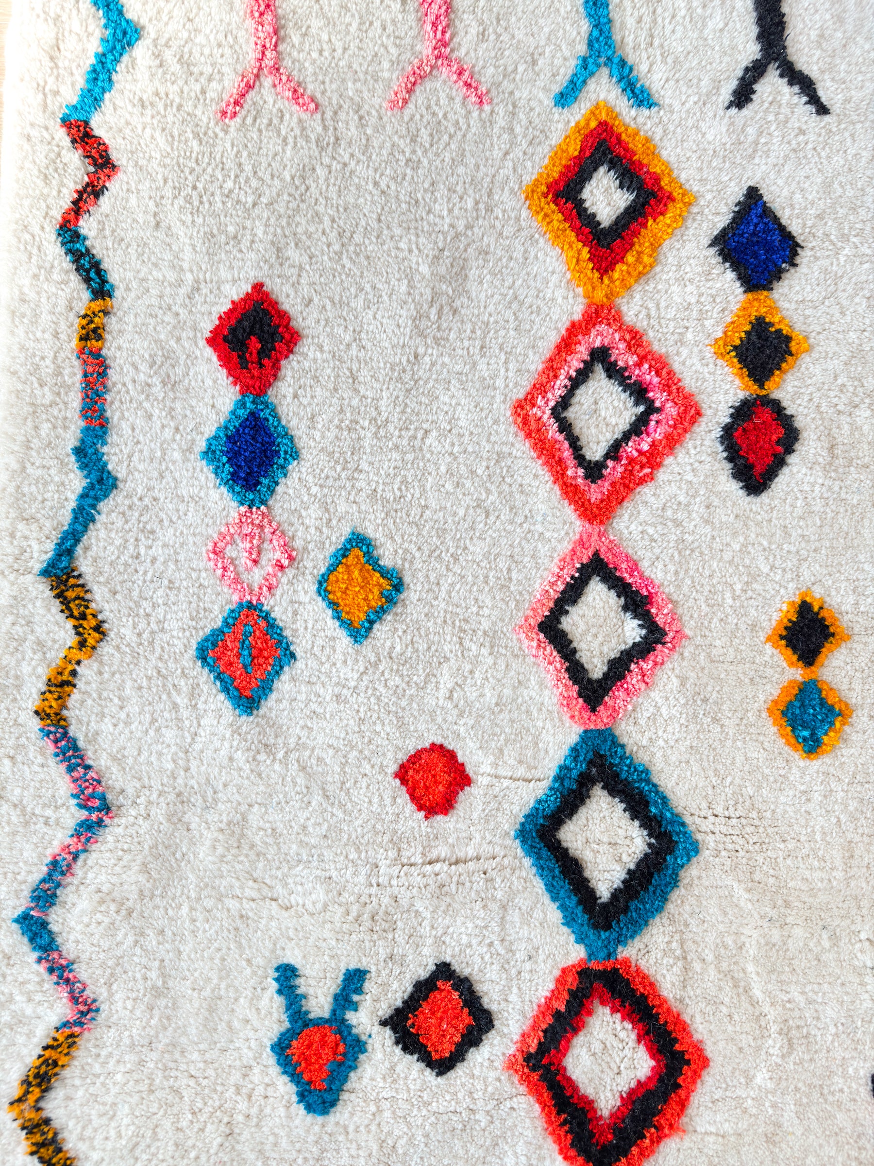 Colorful Berber rug 148 x 269 cm - No. 2481