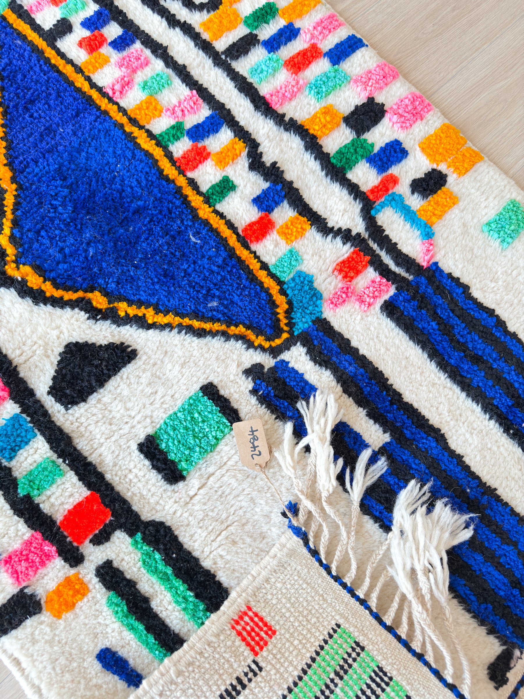 Colorful Berber rug 99 x 185 cm - No. 2484