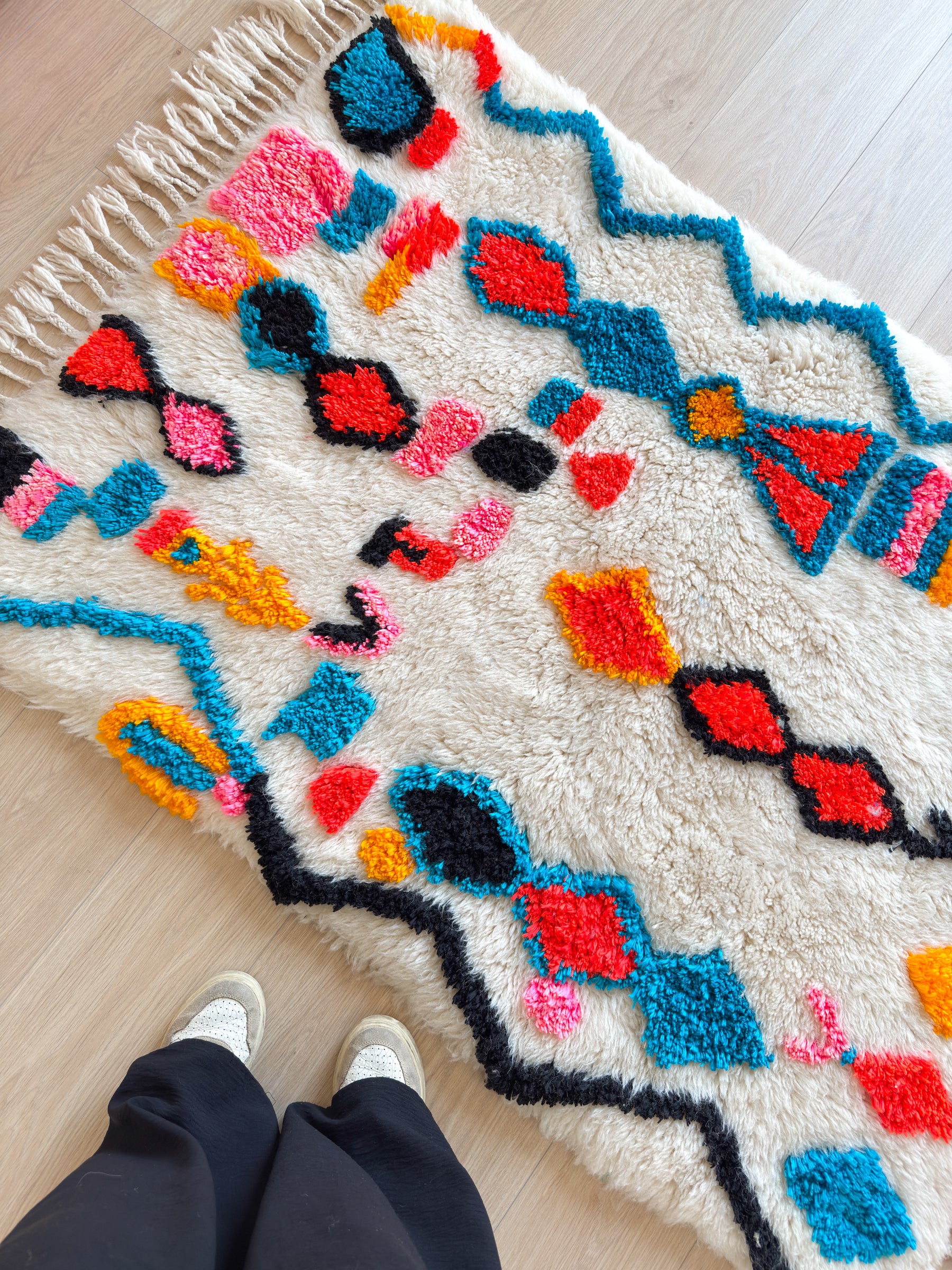 Colorful Berber rug 102 x 161 cm - No. 2474