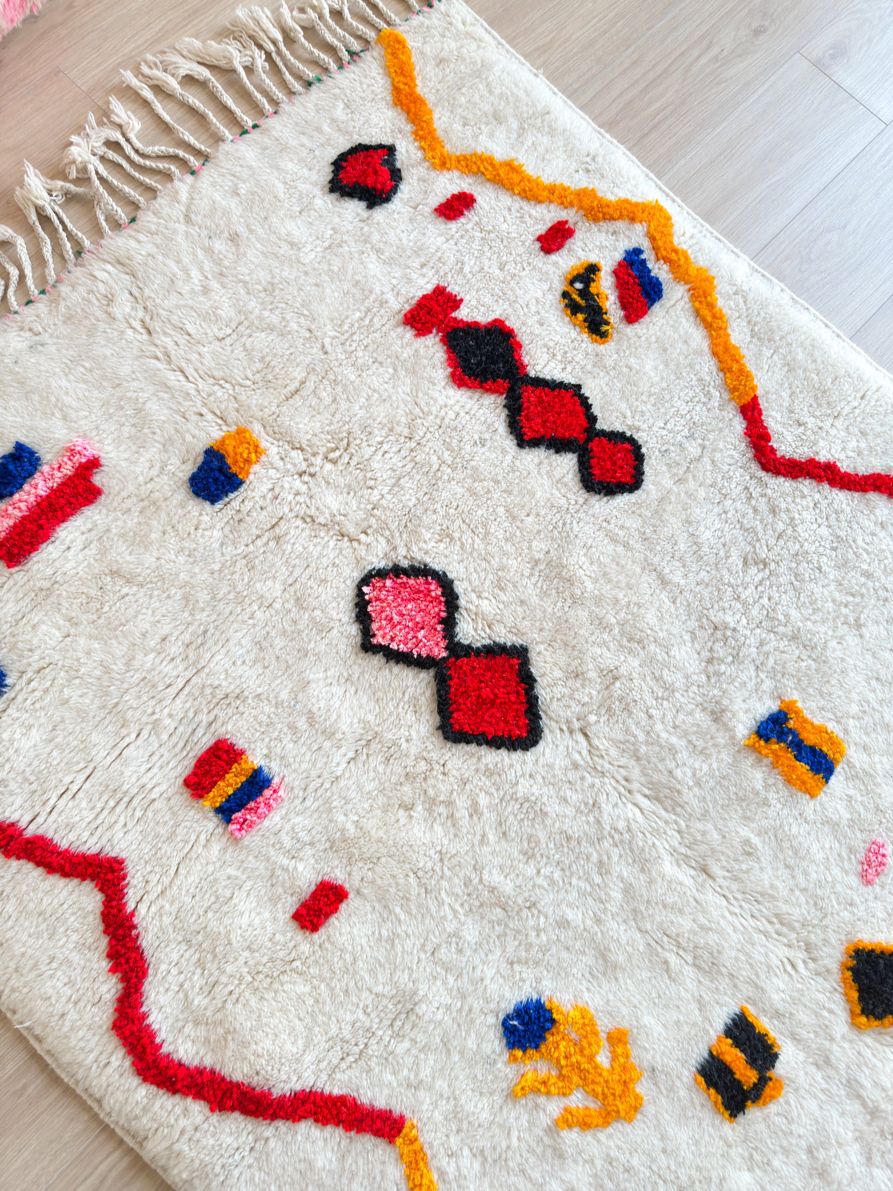 Colorful Berber rug 143 x 234 cm - No. 2483