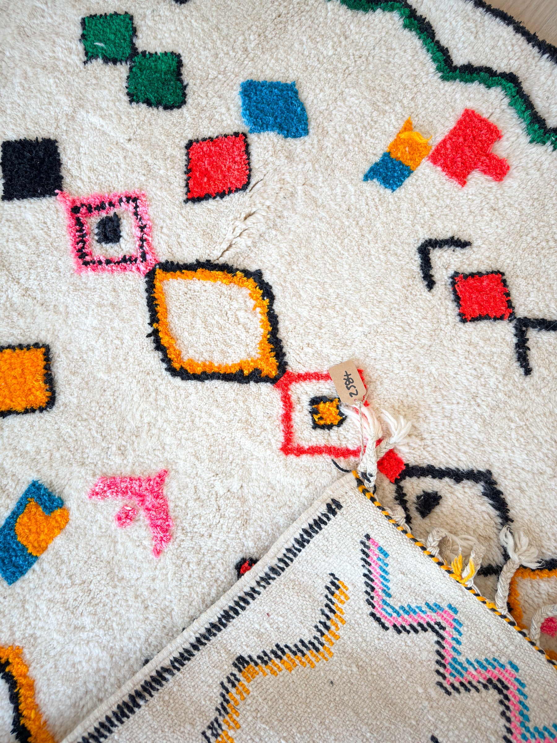 Colorful Berber Rug 140 x 270 cm - n°2584