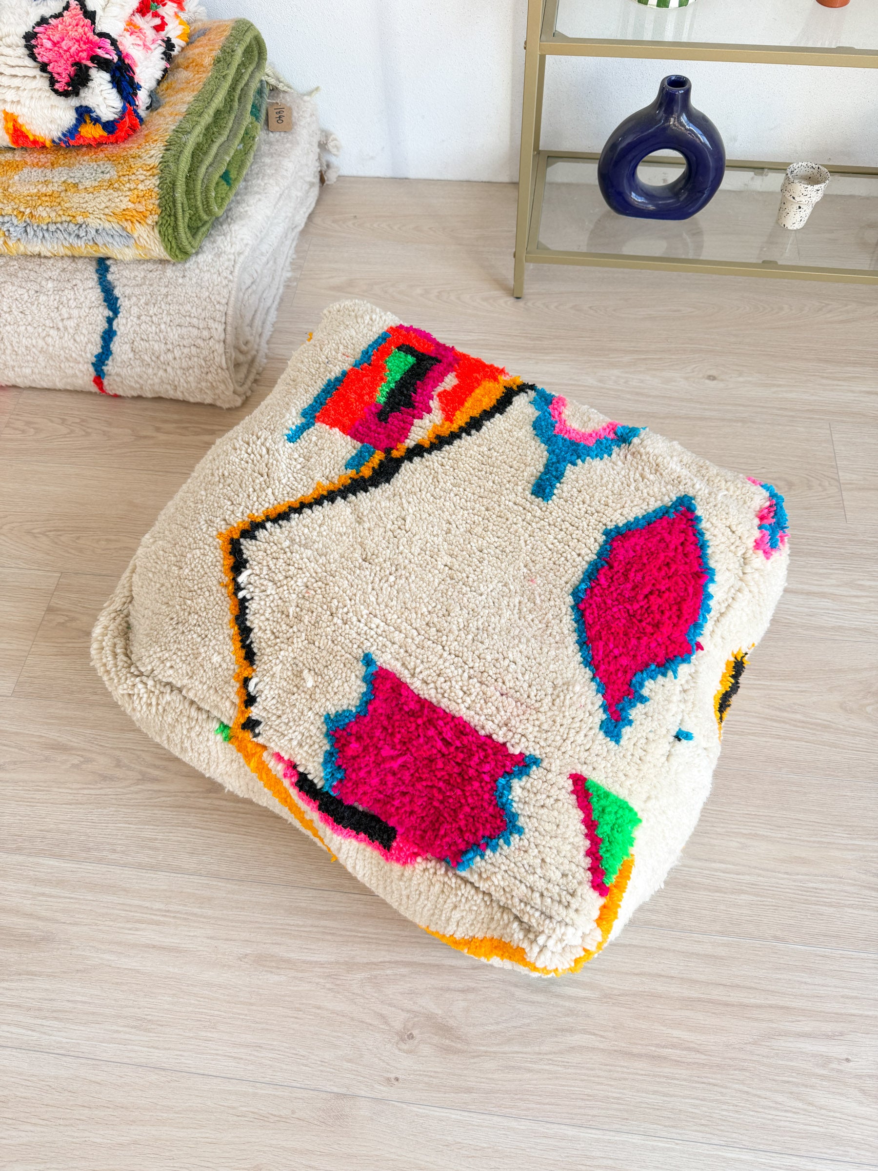 Marokkanischer Pouf, bunter Berber-Pouf - 60 x 60 cm - Nr. 79