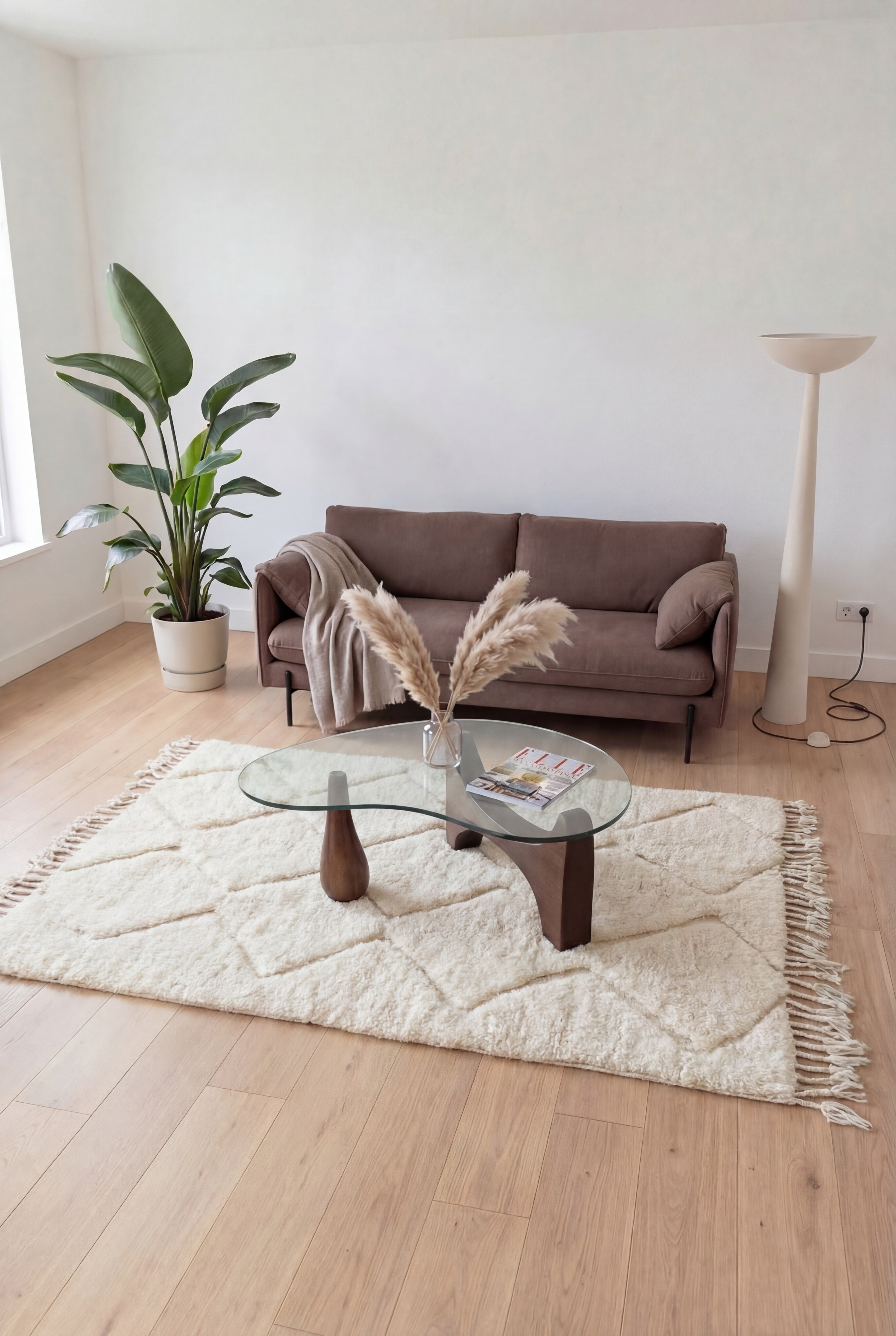 Handmade Moroccan Beni Ouarain Berber rug, off-white wool, 151x280 cm, n2534 — styled in a contemporary living room | Tamazi