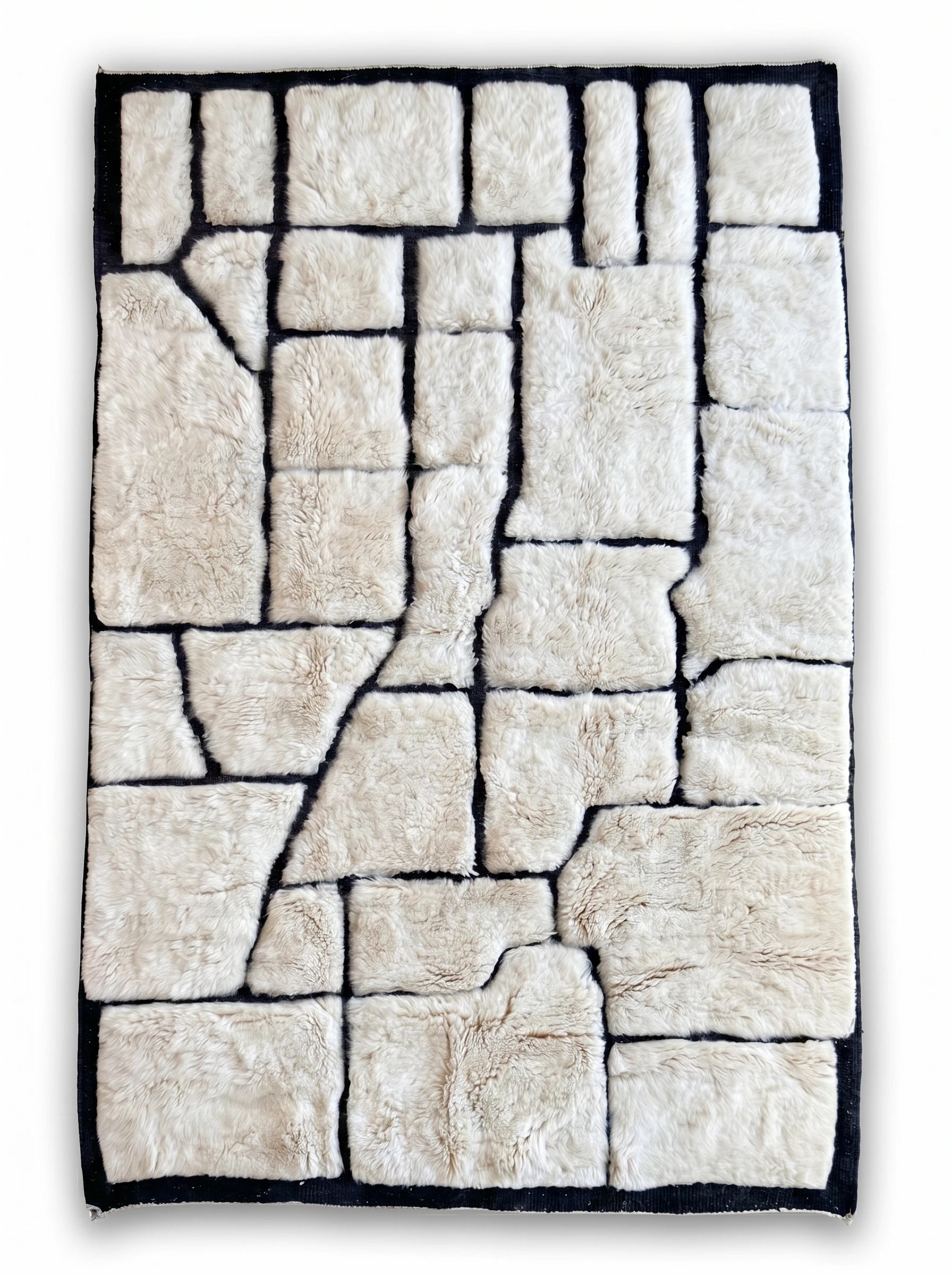 Teppich M'rirt 204 x 301 cm, handgefertigter Berberteppich aus Wolle | Tamazi