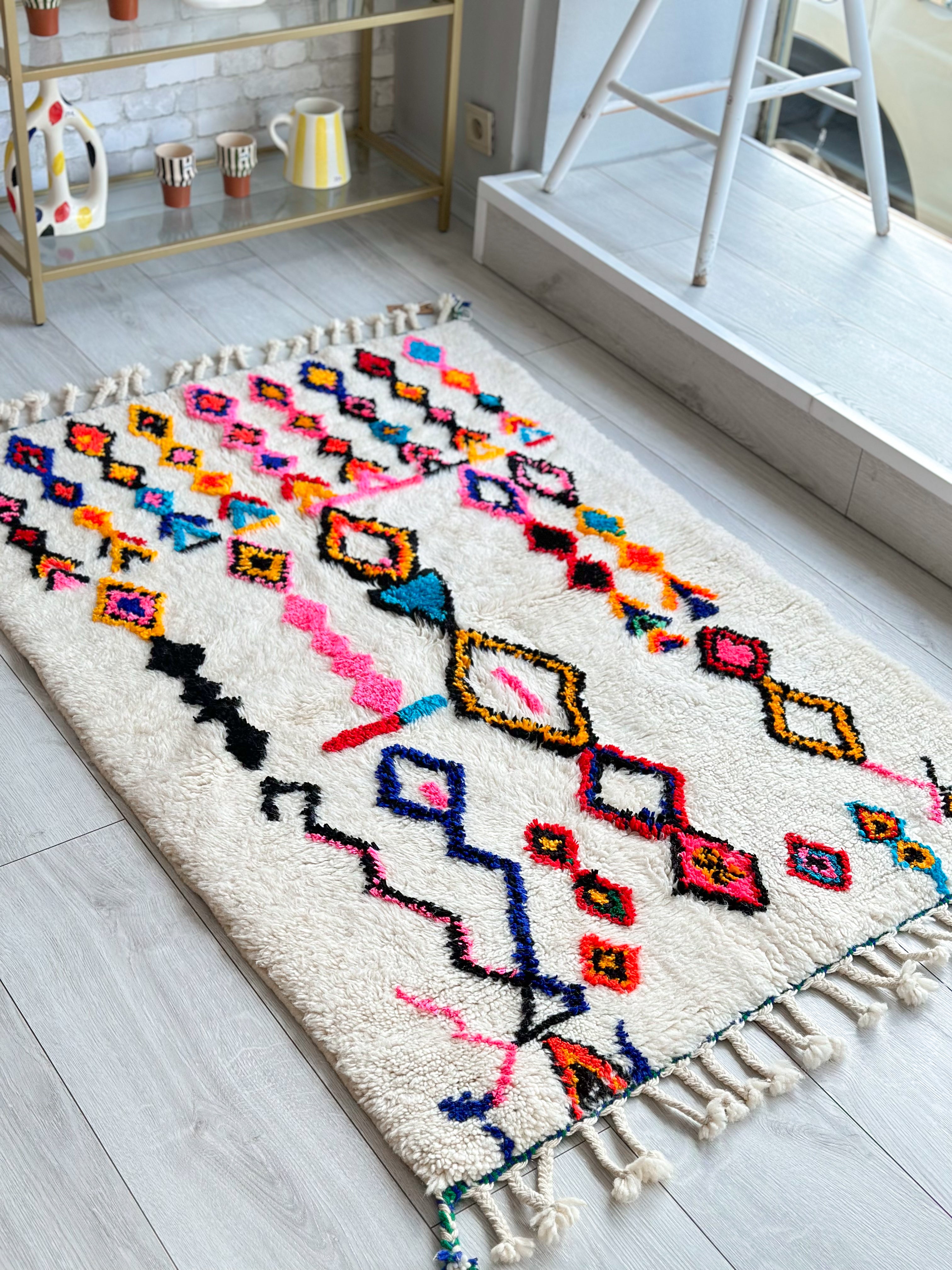 Colorful Berber rug 100 x 155 cm - n°715