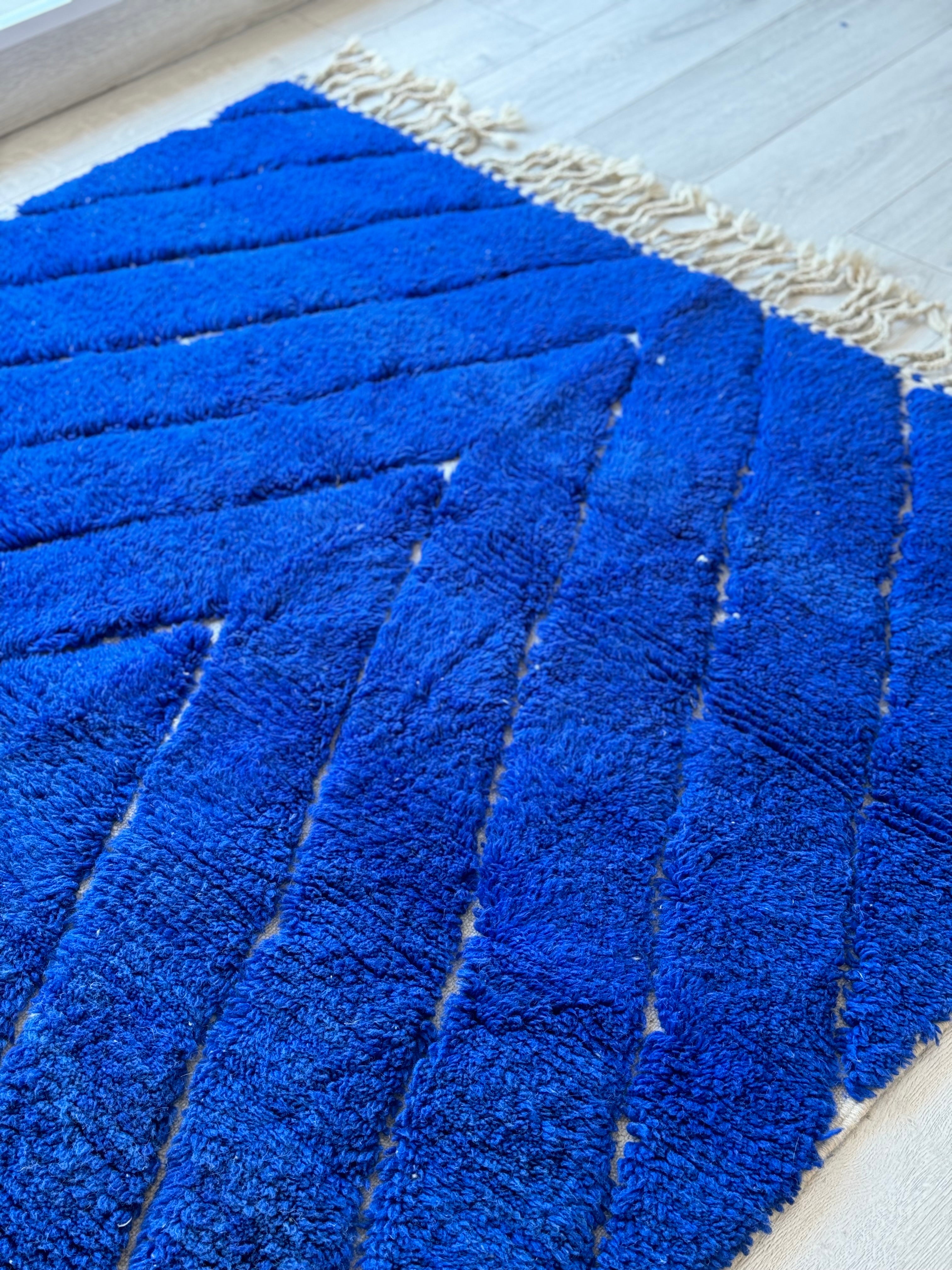 Tapis berbère bleu Majorelle, Beni Ouarain coloré - n°682