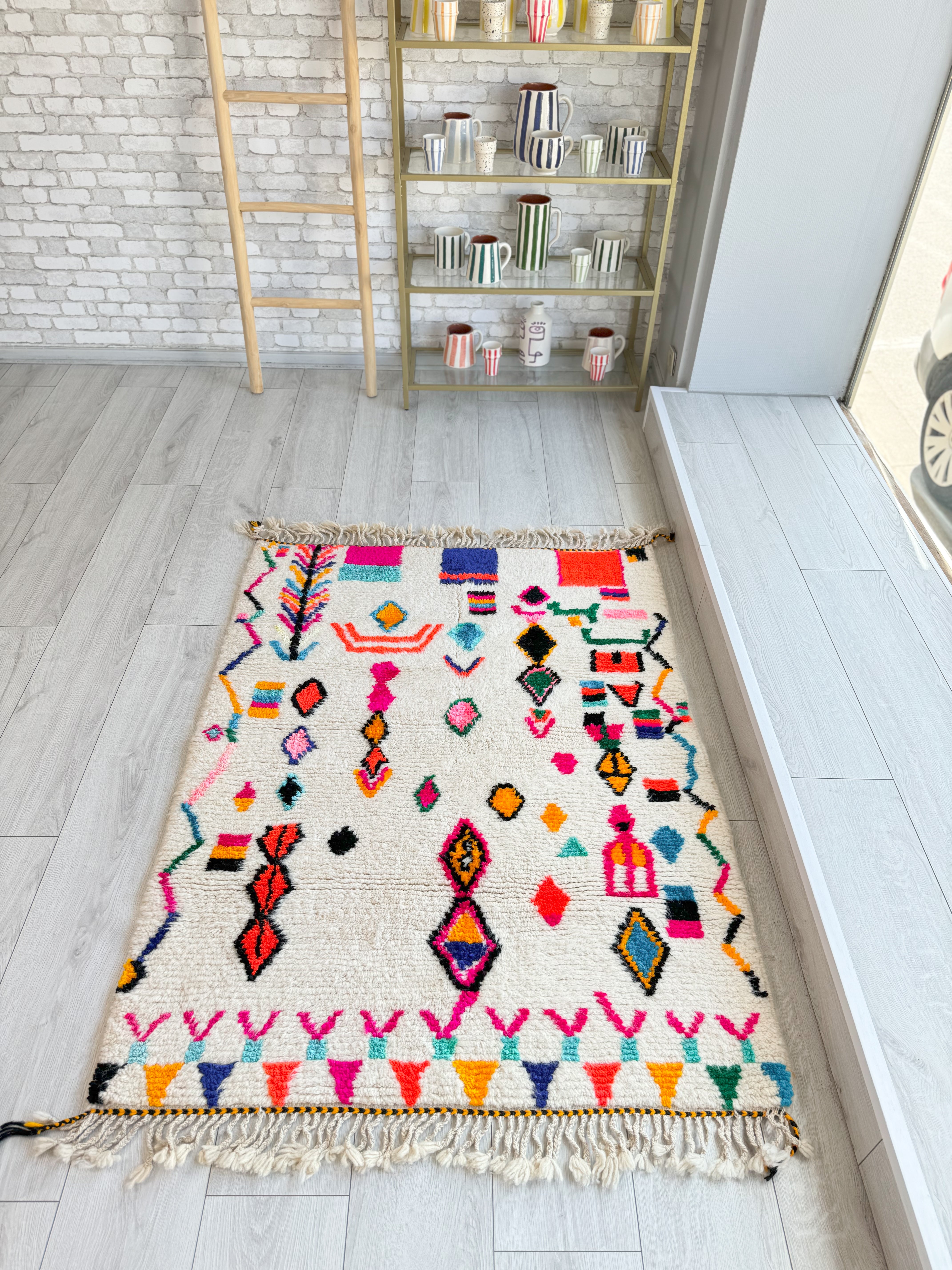 Colorful Berber Rug 115 x 165 cm / 3.8 x 5.4 ft - n°1491