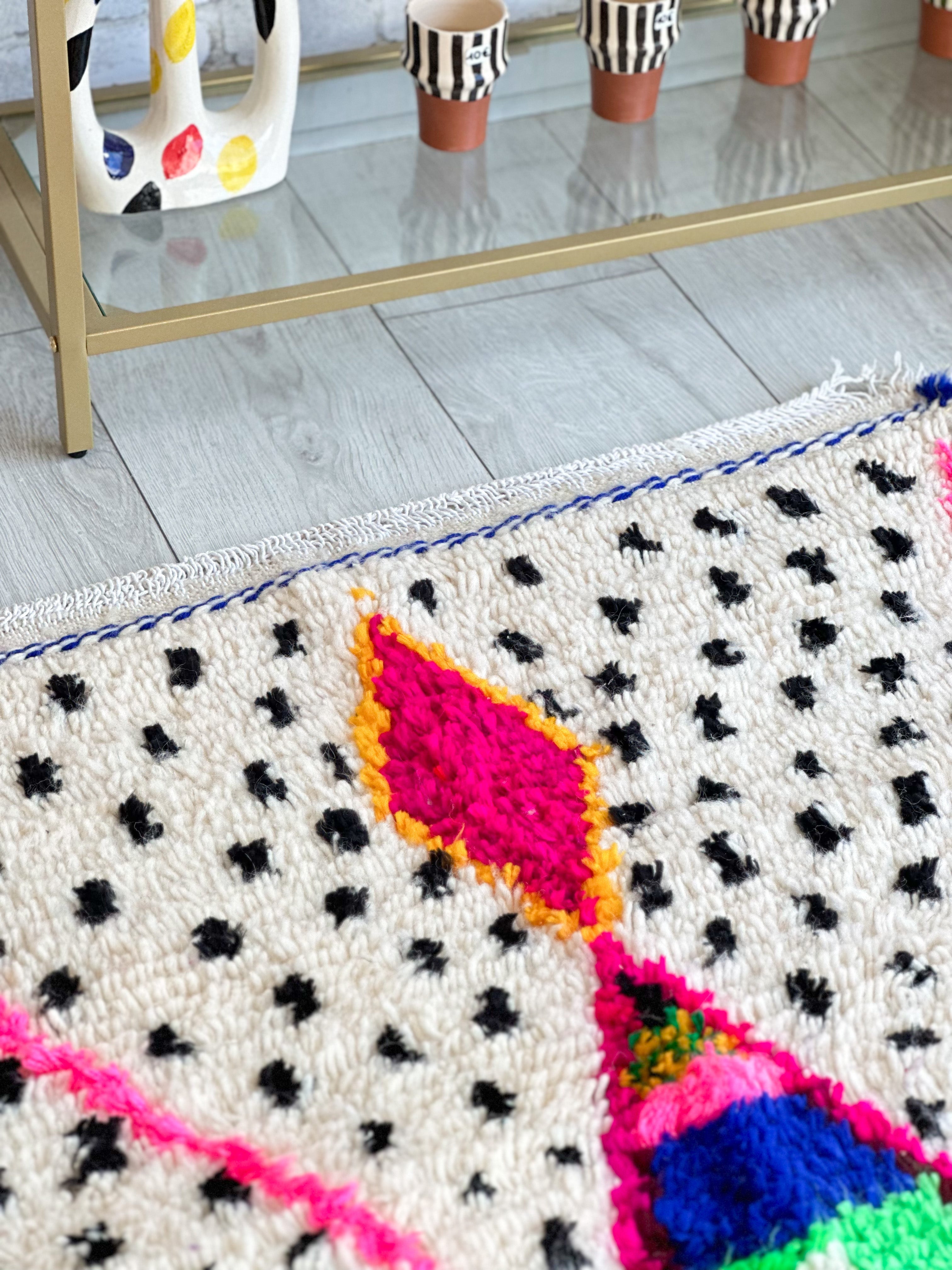 Colorful Berber rug 87 x 155 cm - n°645