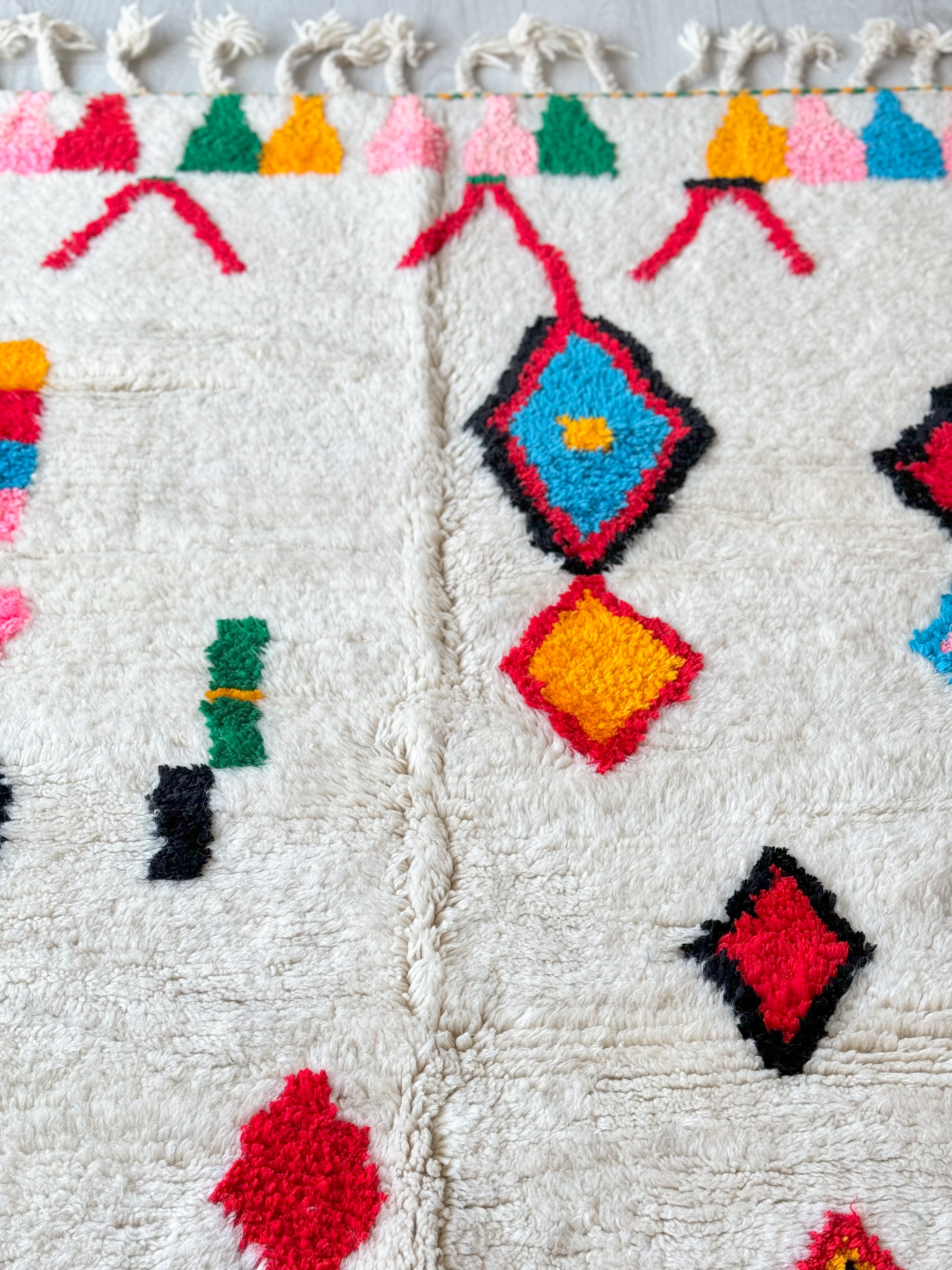 Colorful Berber rug 146 x 220 cm - n°1007