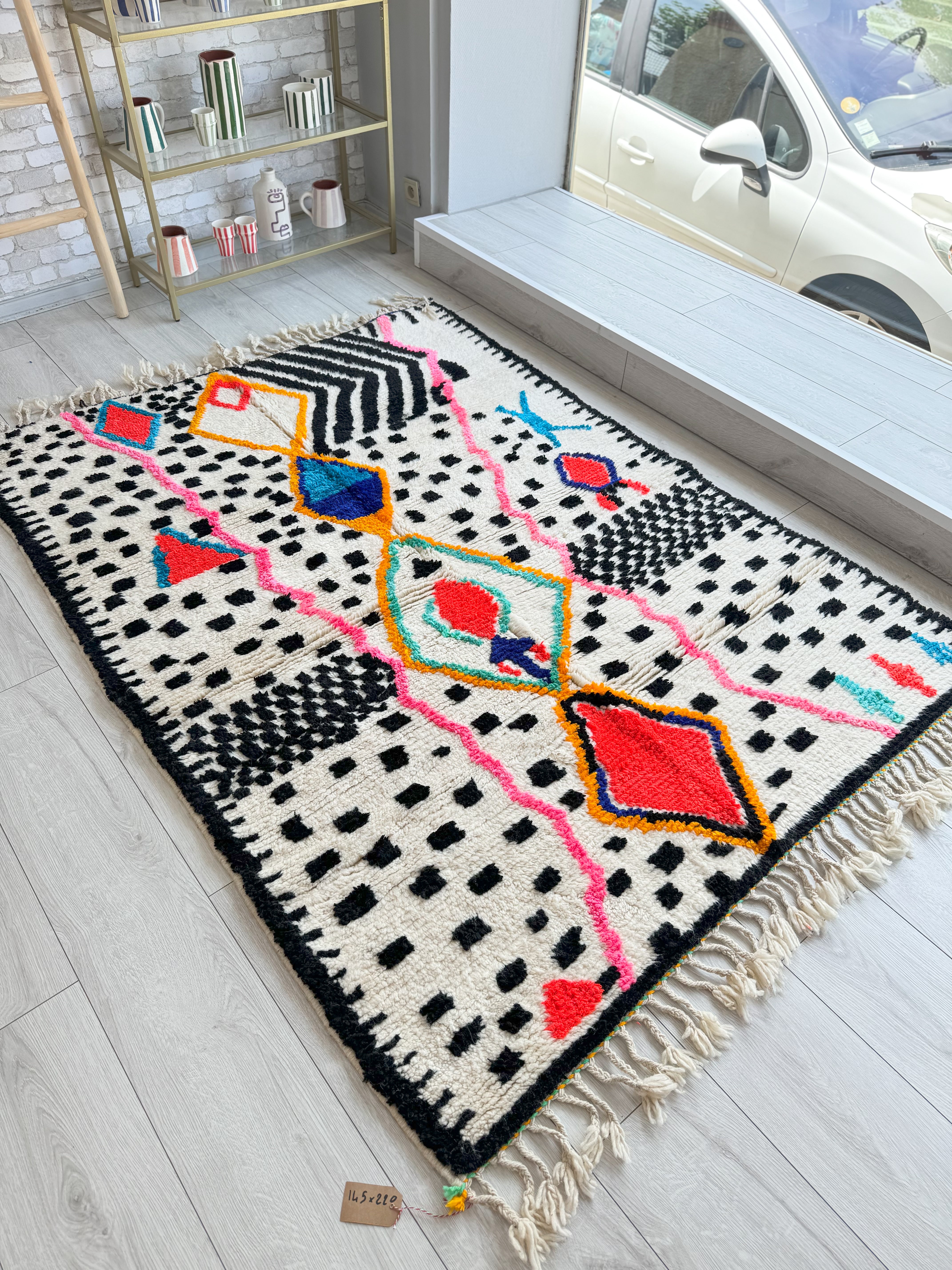 Colorful Moroccan Rug 145 x 220 cm / 4.8 x 7.2 ft - n°1280