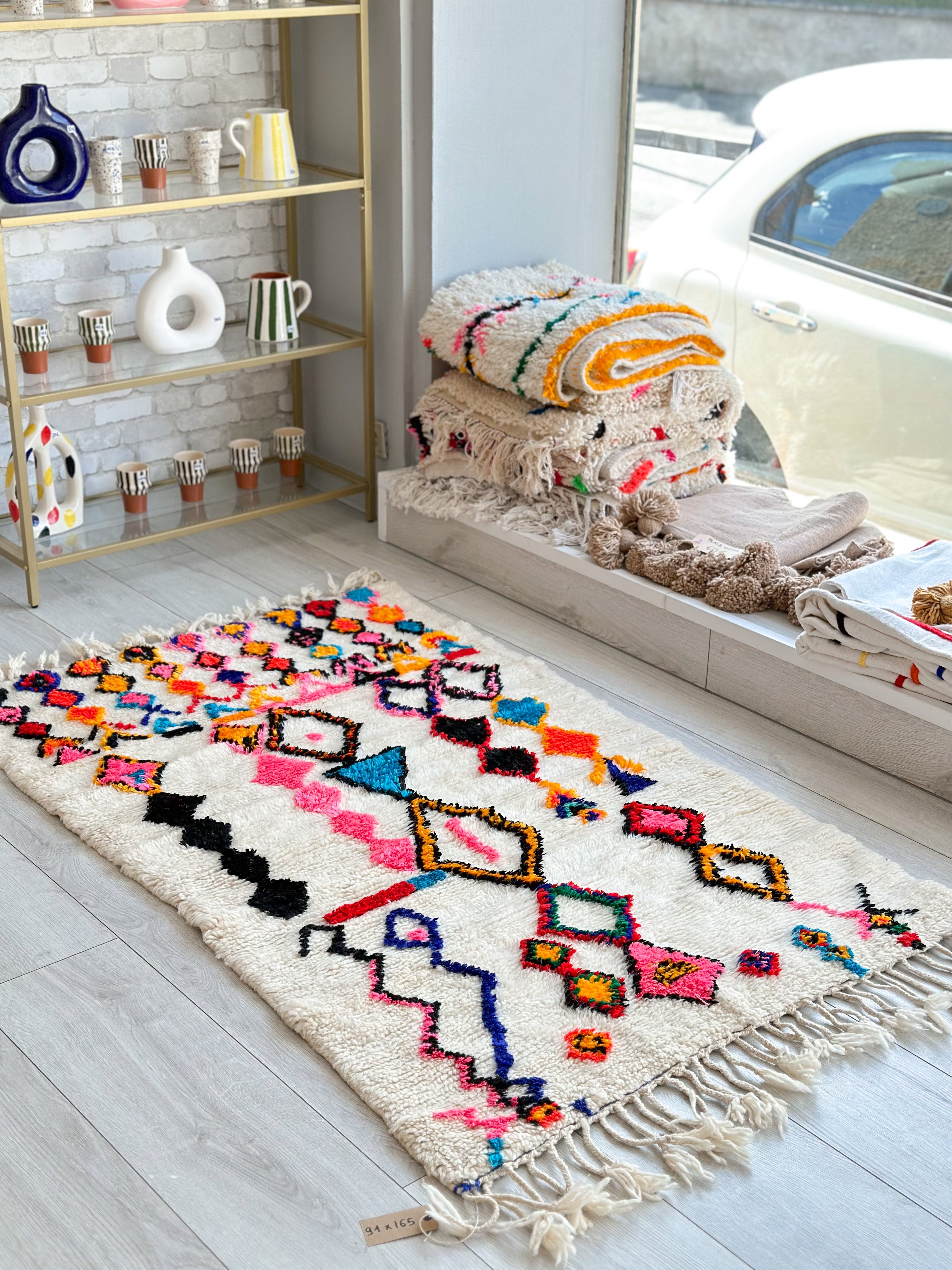 Colorful Berber rug 91 x 165 cm - n°642