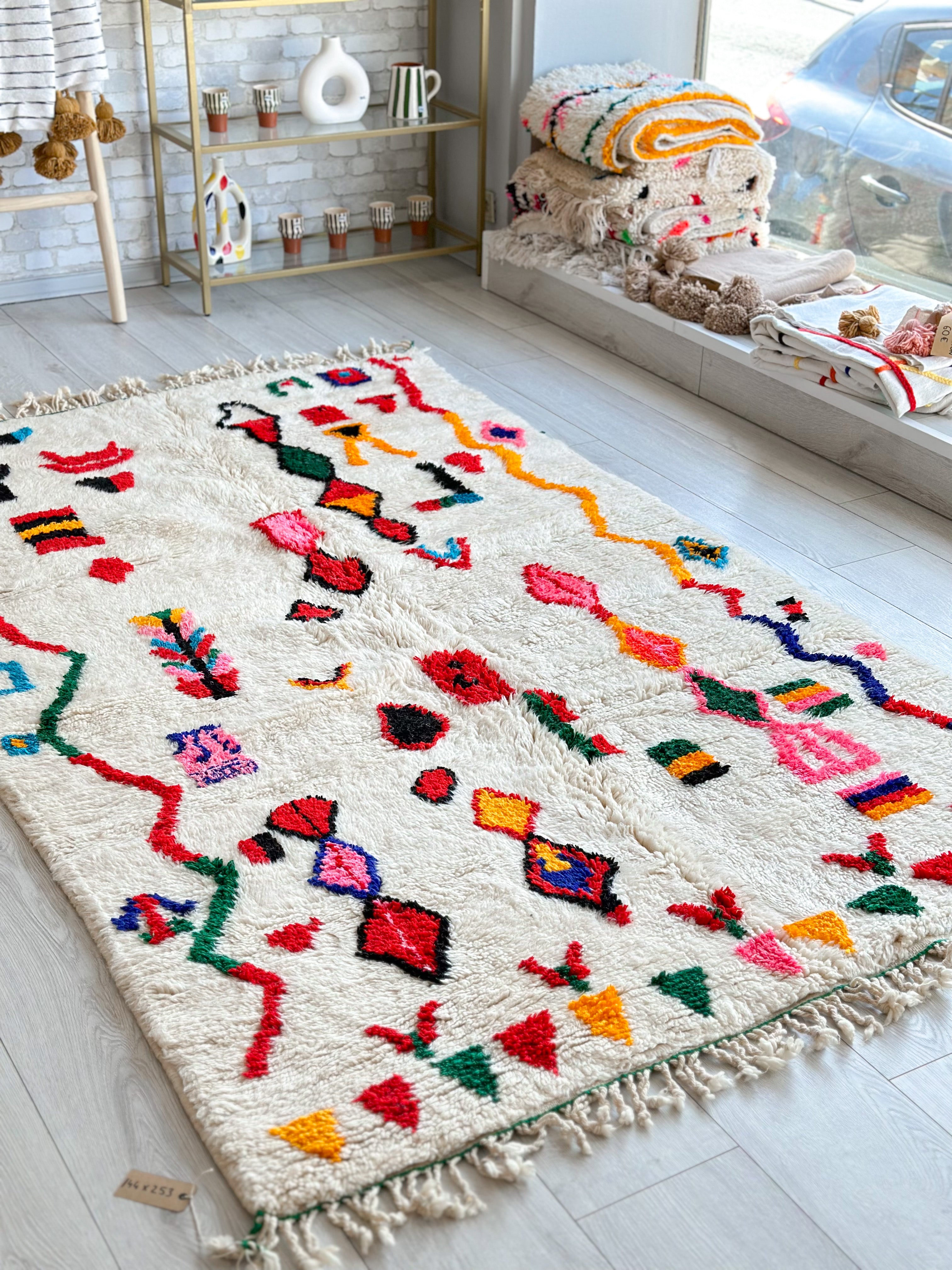 Colorful Berber rug 144 x 253 cm - n°636