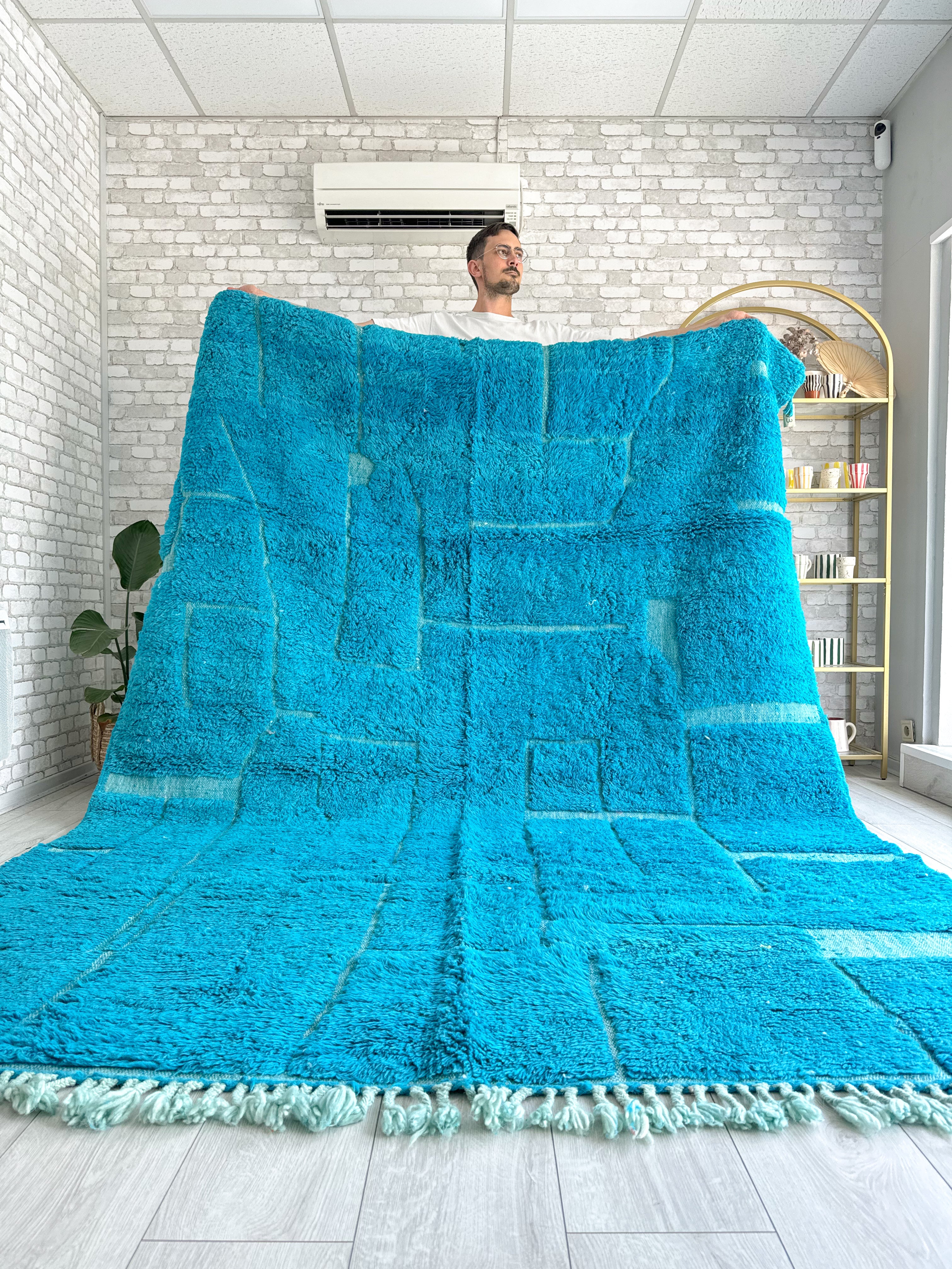 Beni Ouarain Rug Turquoise Blue 225 x 320 cm / 7.4 x 10.5 ft - n°793