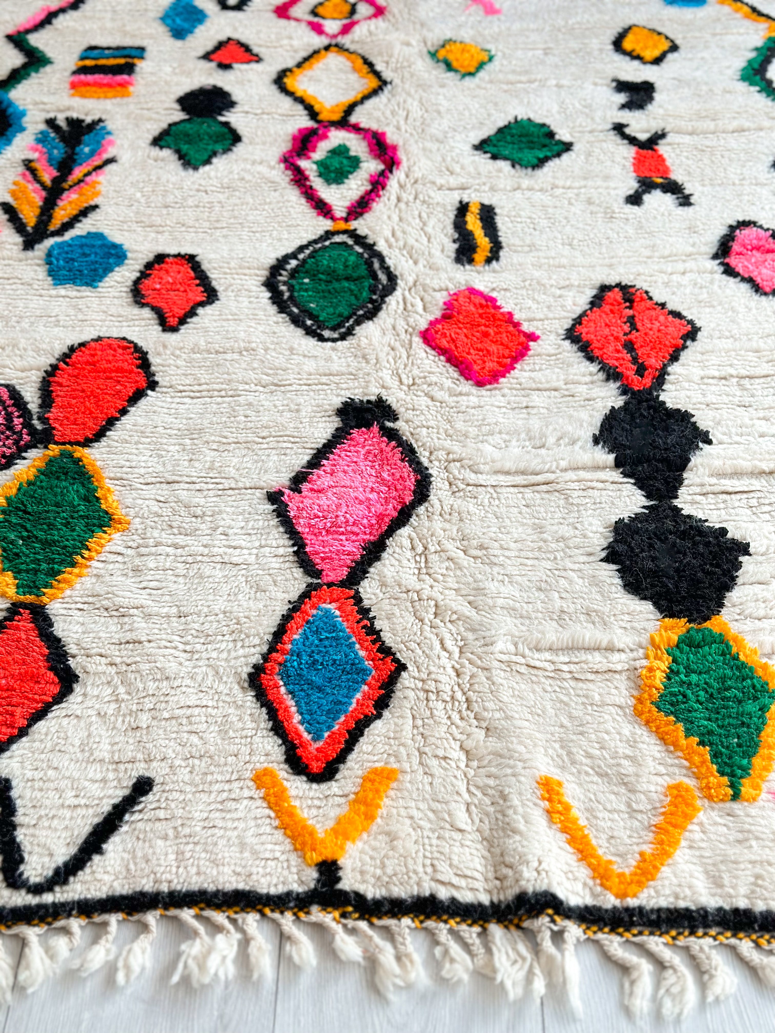 Colorful Berber rug 145 x 253 cm - n°627