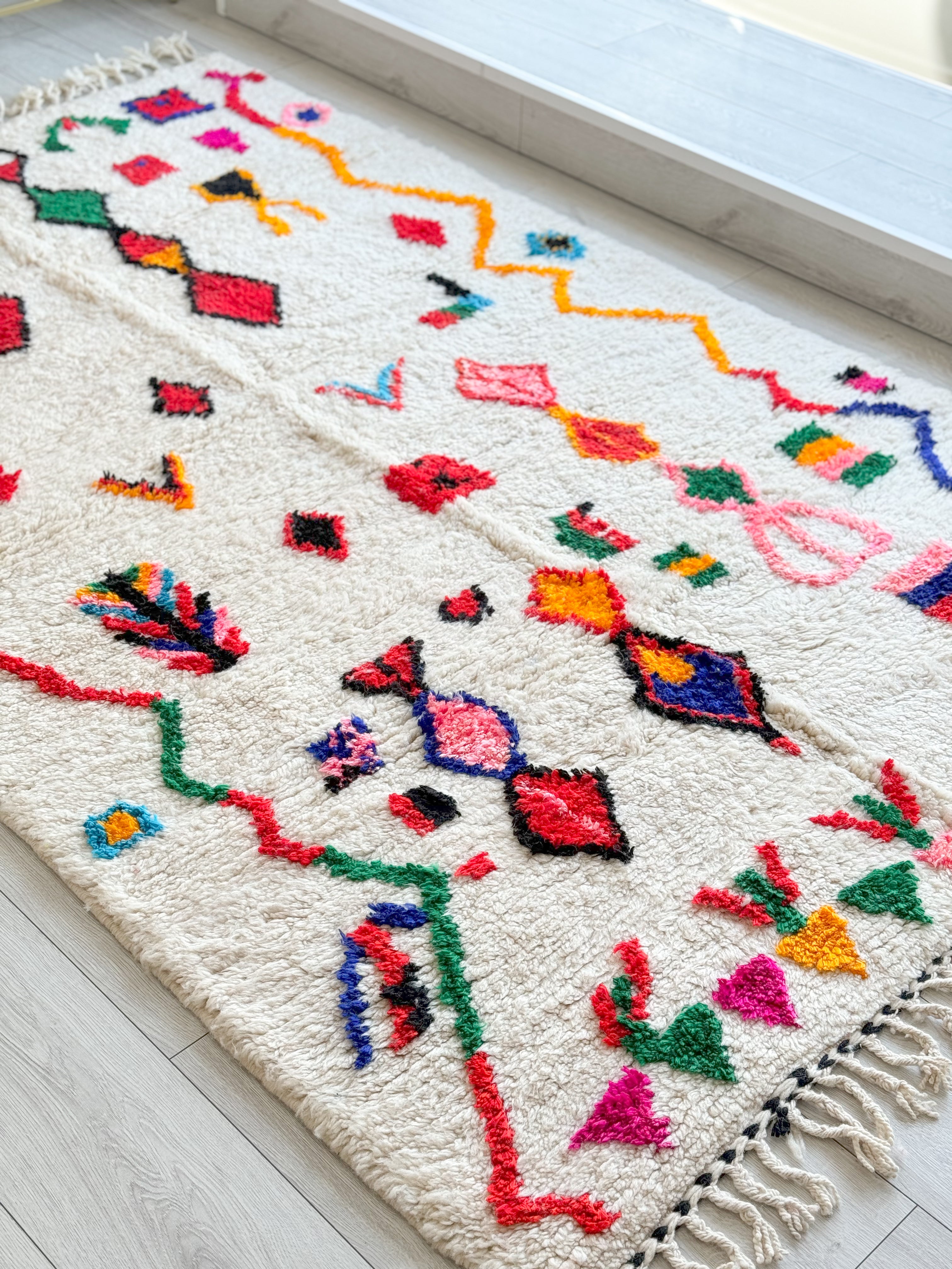 Colorful Berber rug 163 x 270 cm - n°936