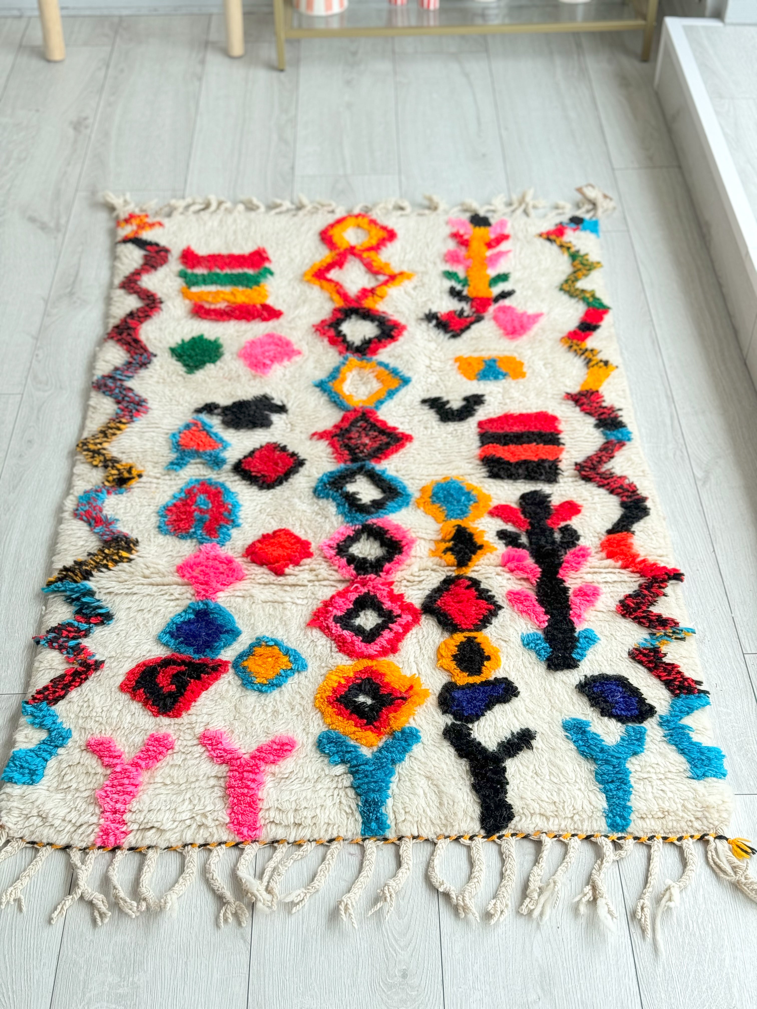 Colorful Moroccan Rug 87 x 150 cm / 2.9 x 4.9 ft - n°1223