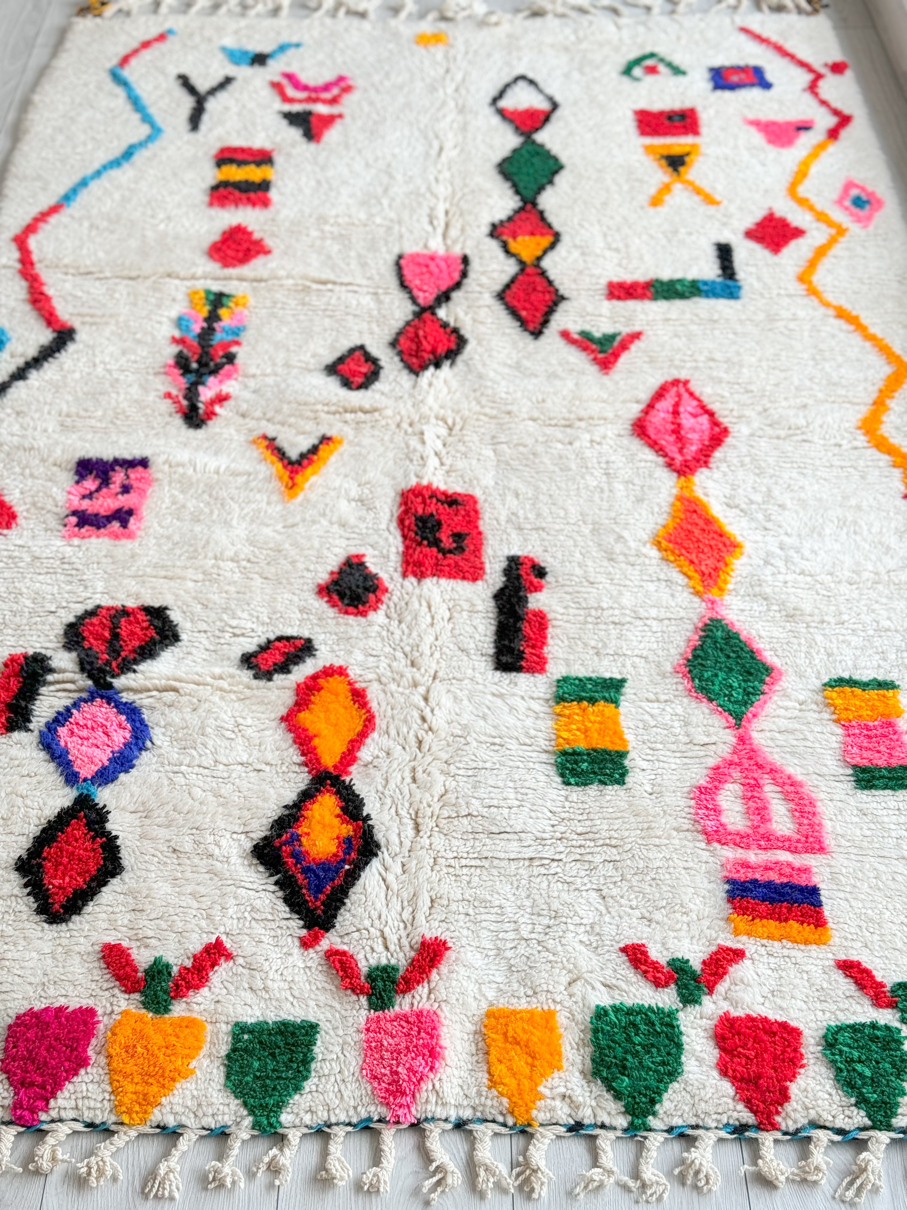 Colorful Berber rug 148 x 252 cm - n°877