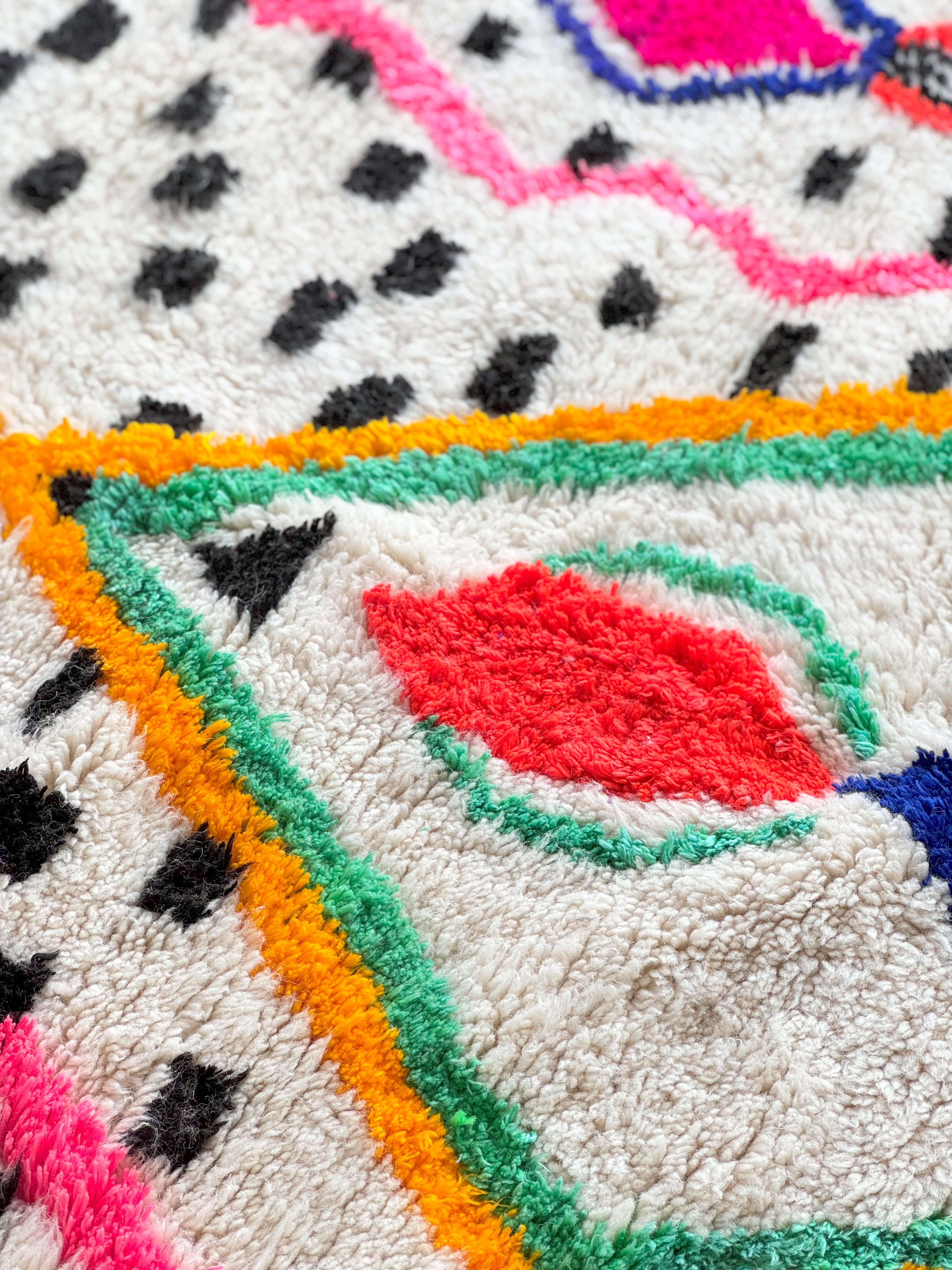 Colorful Berber rug 153 x 285 cm - n°906