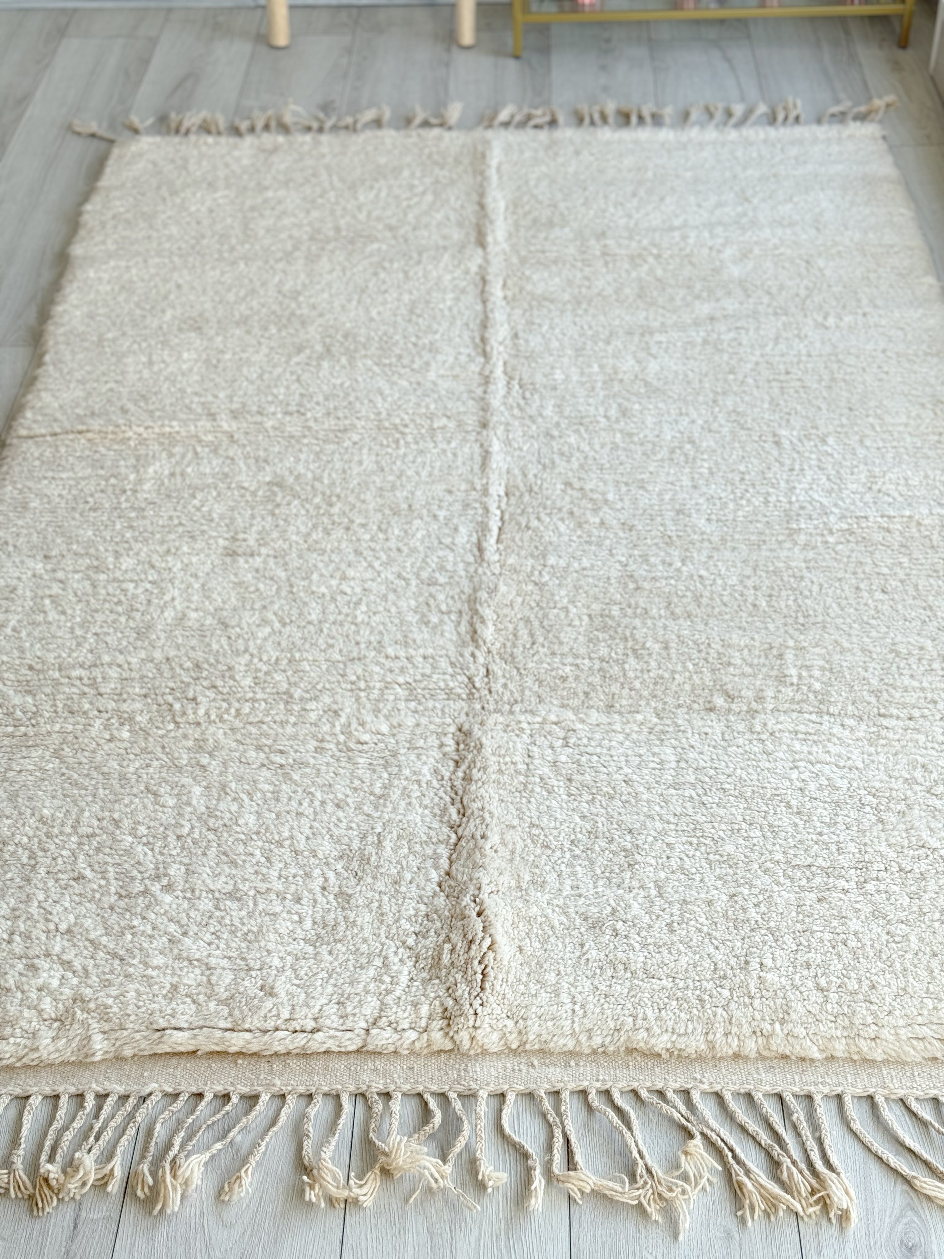 Beni Ouarain rug - 147 x 235 cm - n°888