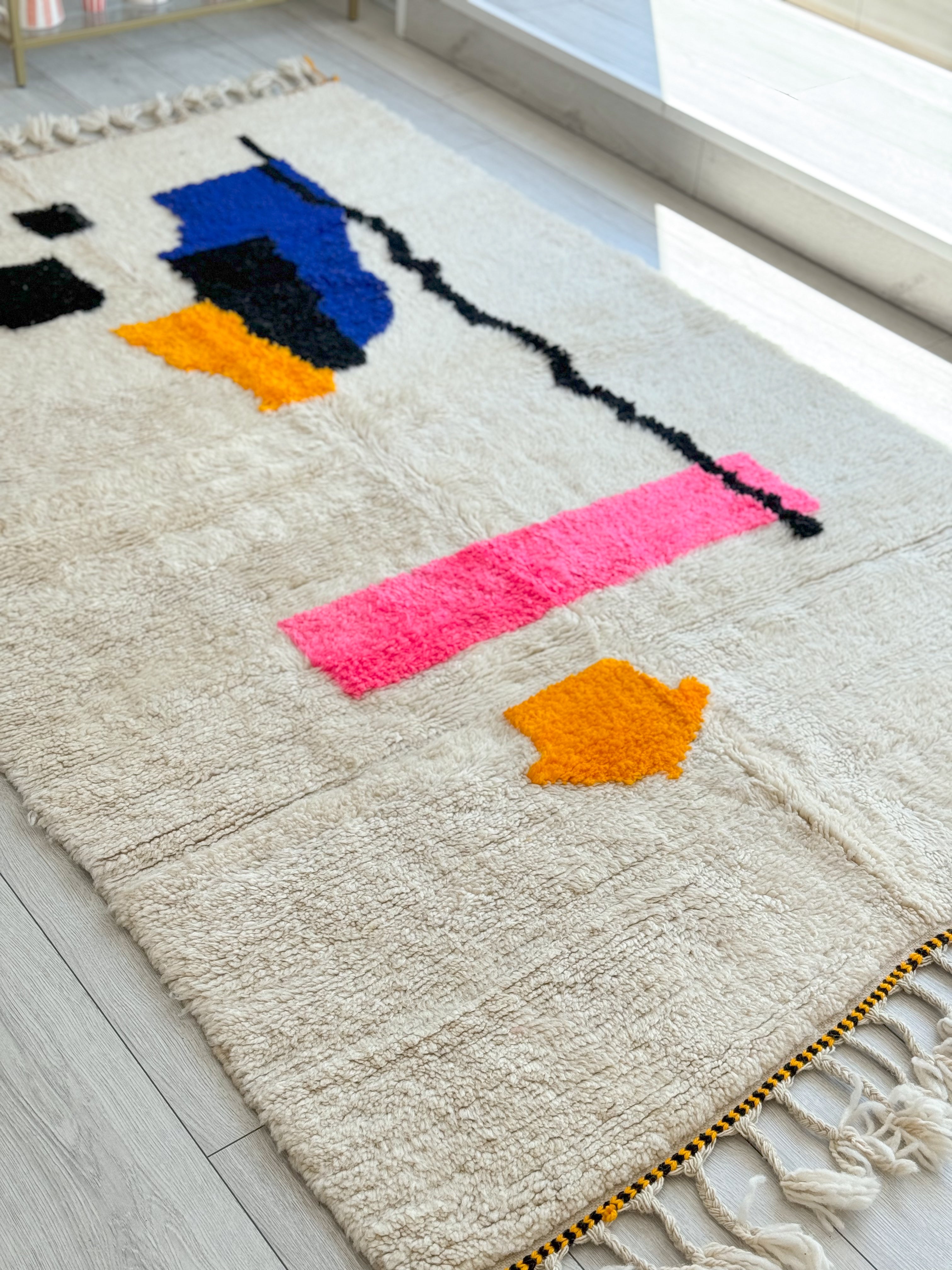 Colorful Berber rug 150 x 250 cm - n°1130