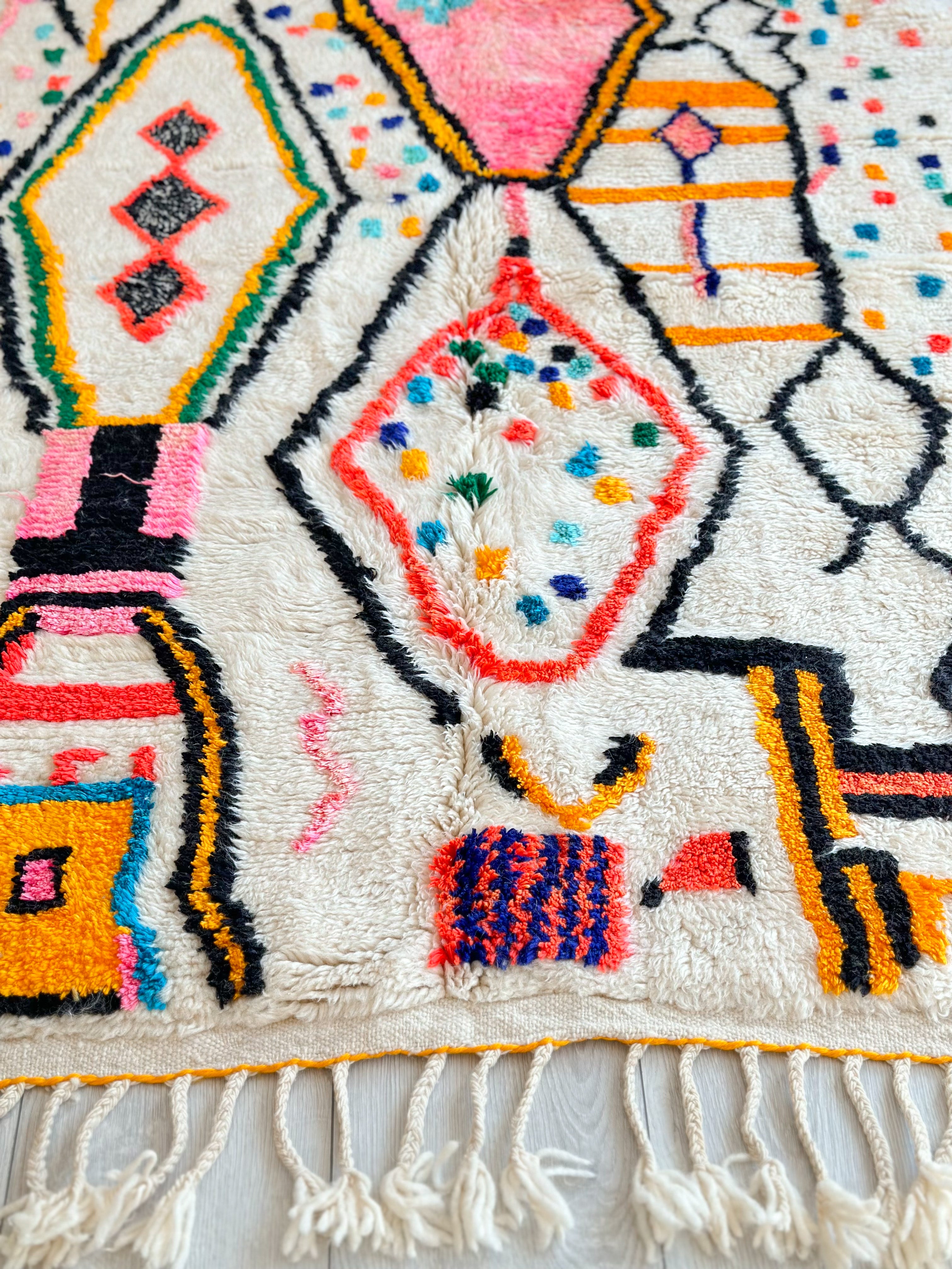 Colorful Berber rug 145 x 267 cm - n°619