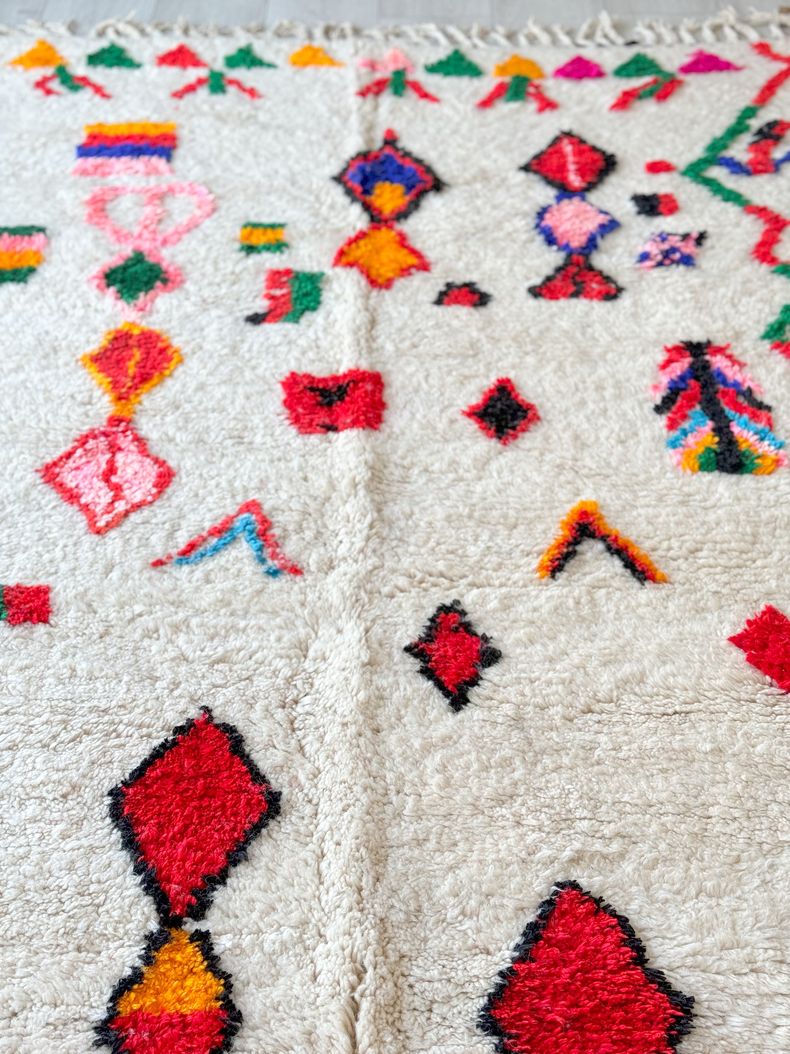 Colorful Berber rug 163 x 270 cm - n°936