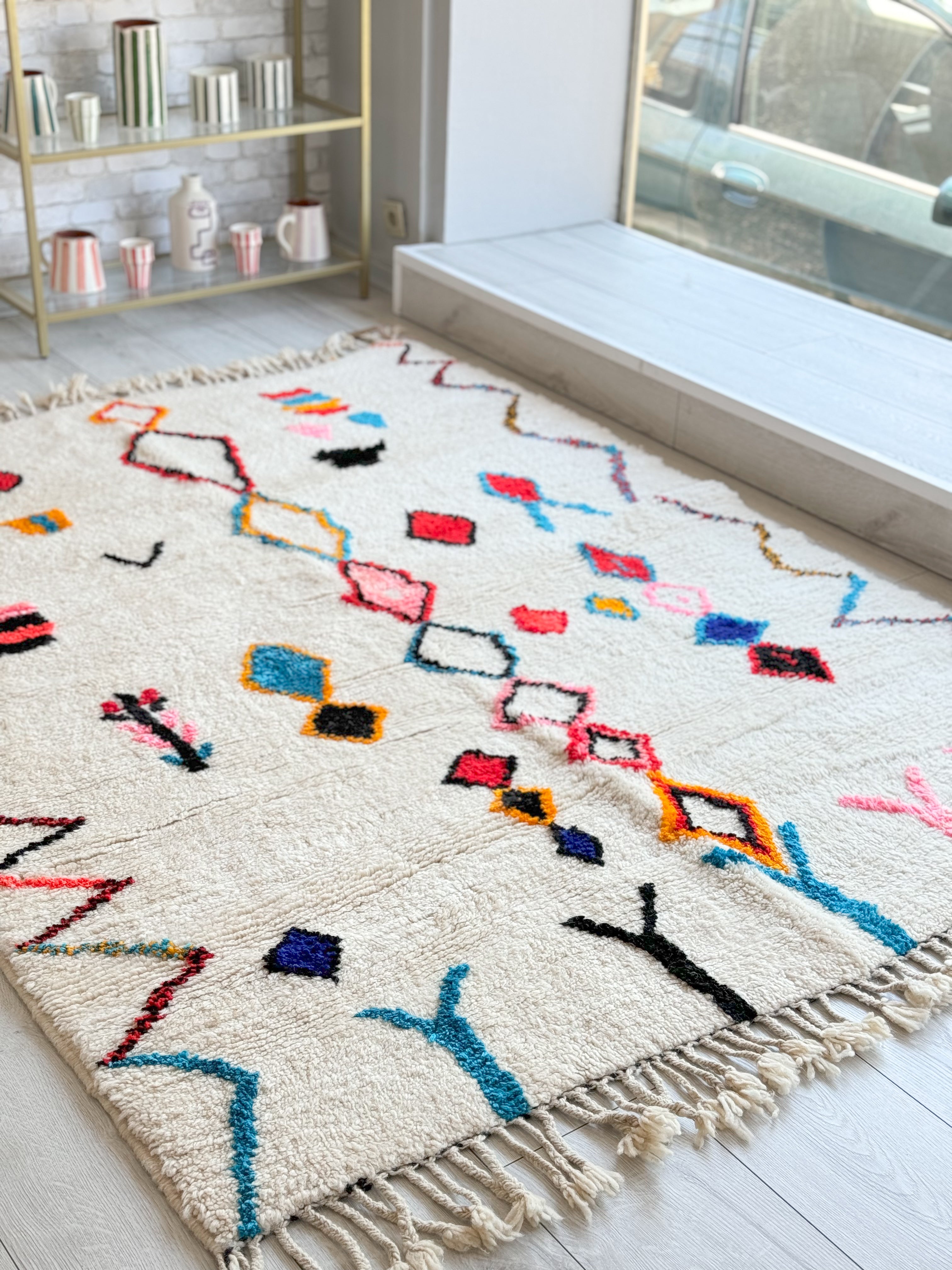 Colorful Moroccan Rug 156 x 220 cm / 5.1 x 7.2 ft - n°1173