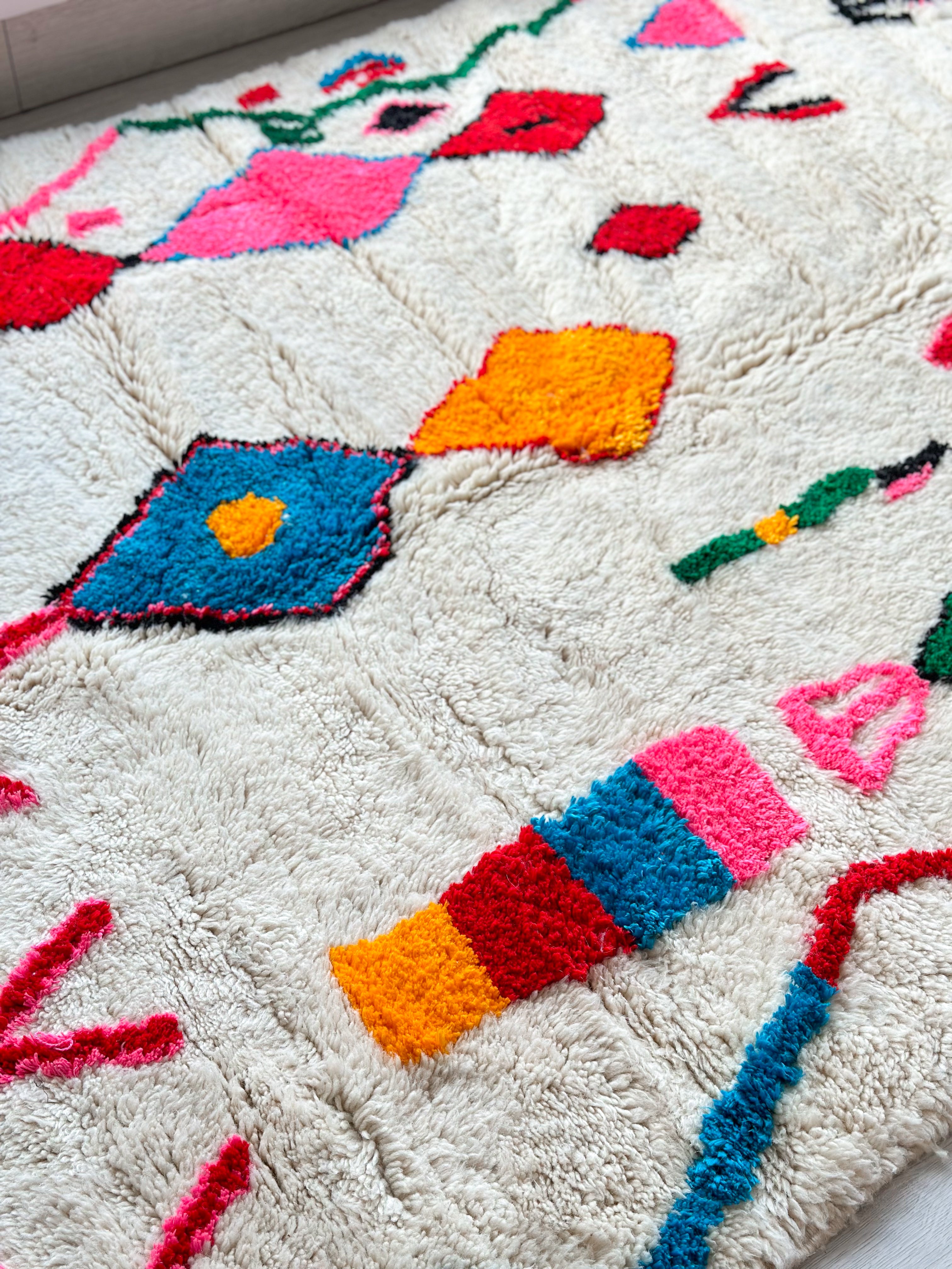 Colorful Berber rug 142 x 270 cm - n°732