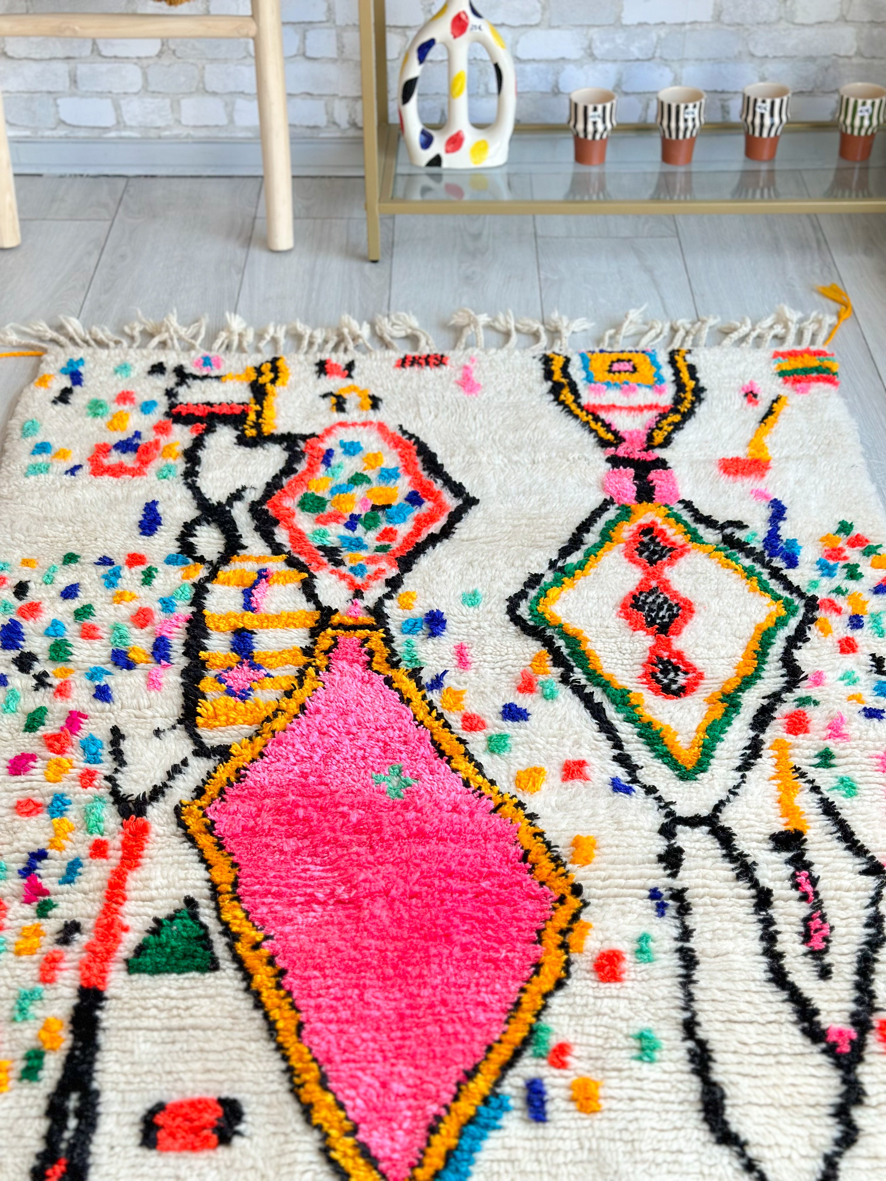 Colorful Berber rug 100 x 160 cm - n°661