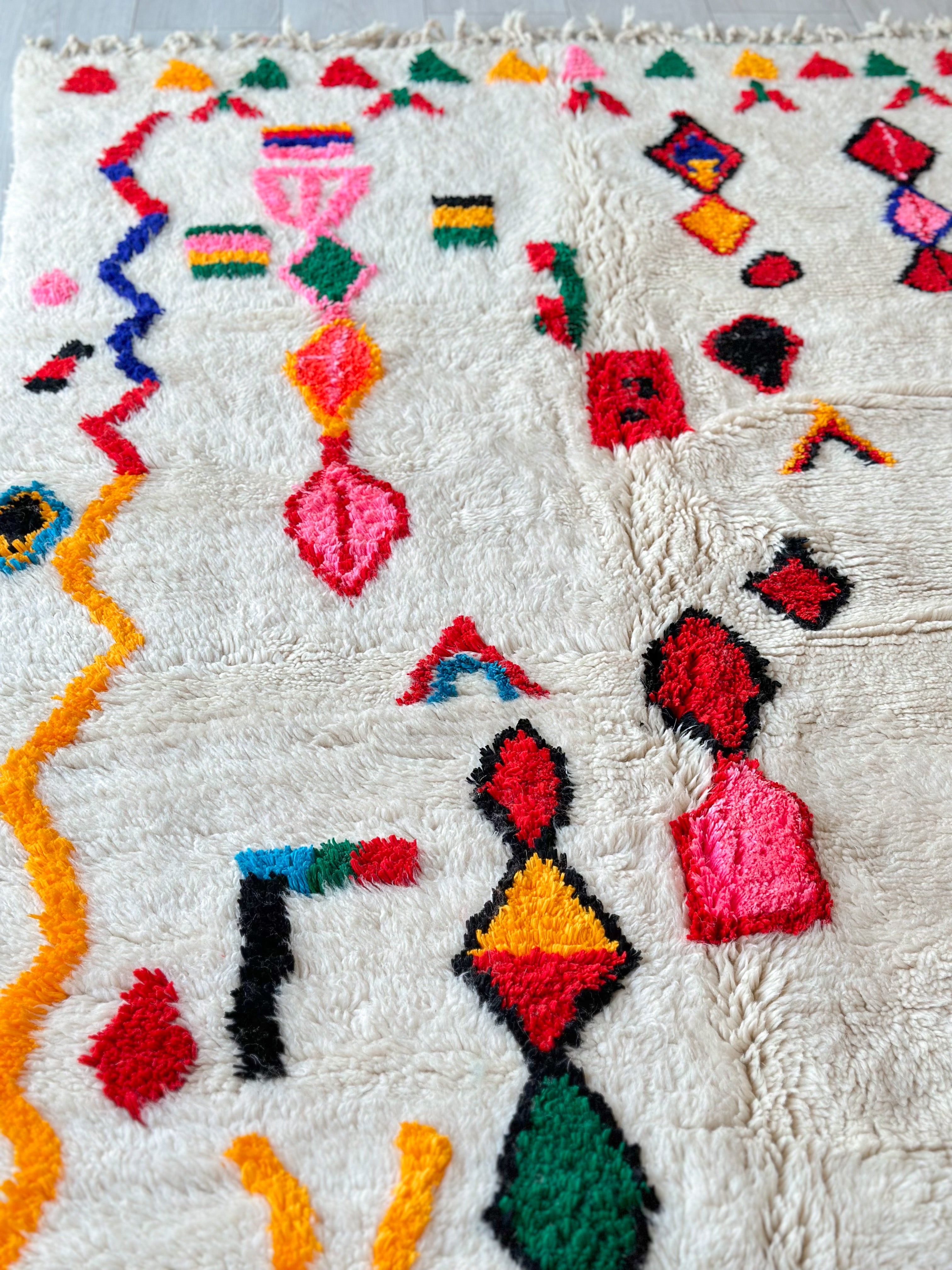 Colorful Berber rug 144 x 253 cm - n°636