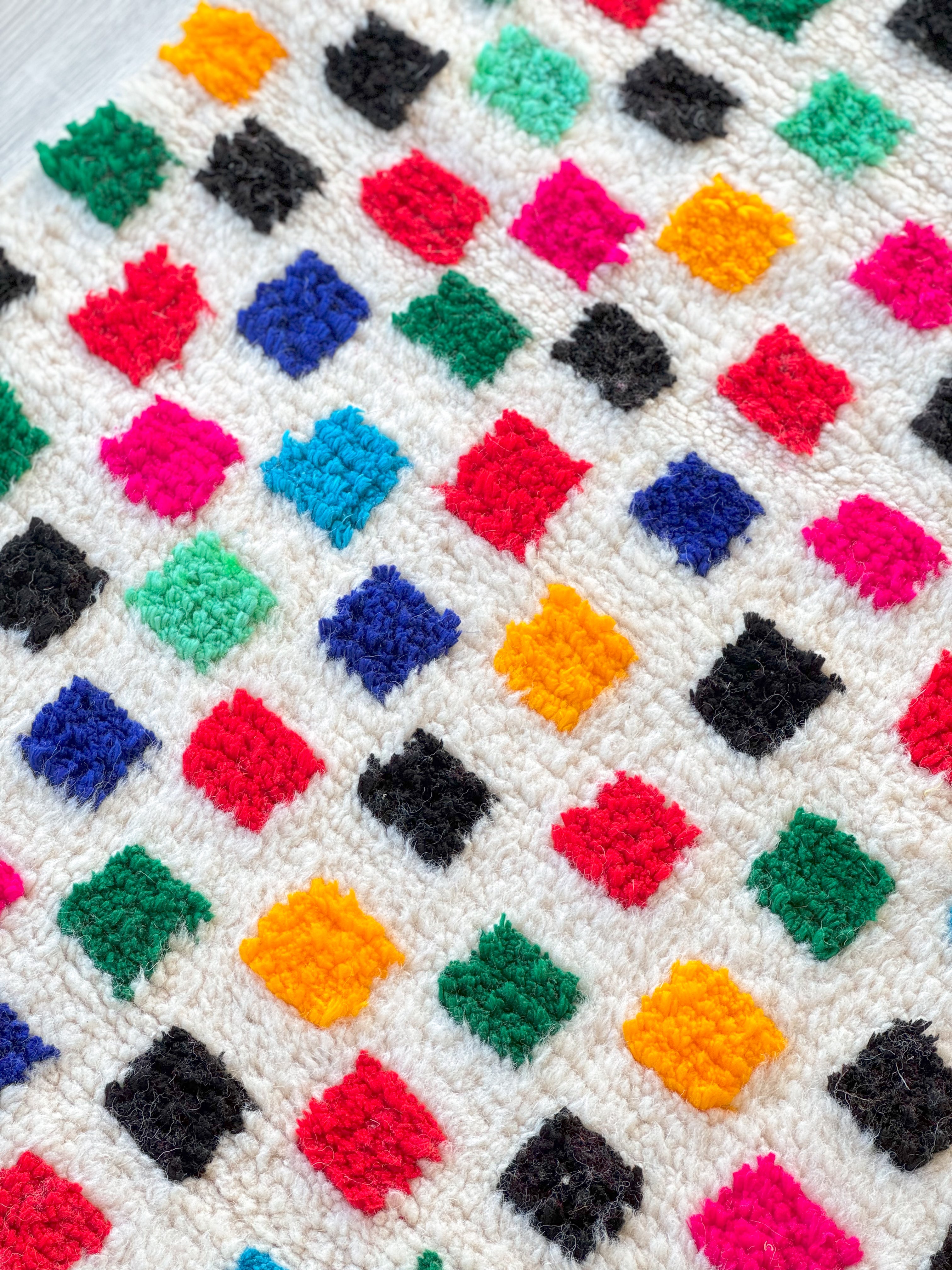 Colorful Berber rug 146 x 250 cm - n°904