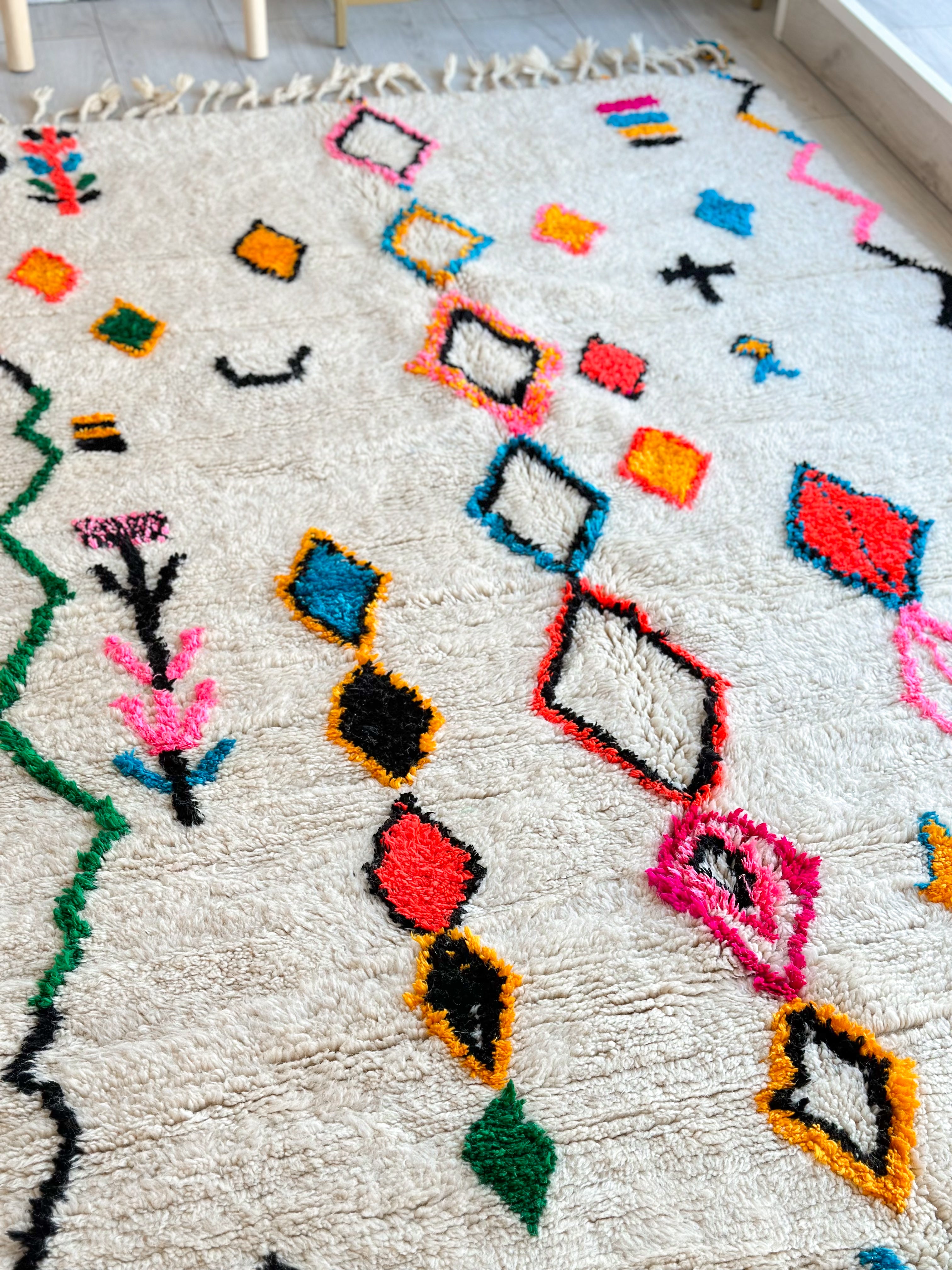 Colorful Berber rug 152 x 265 cm - n°697