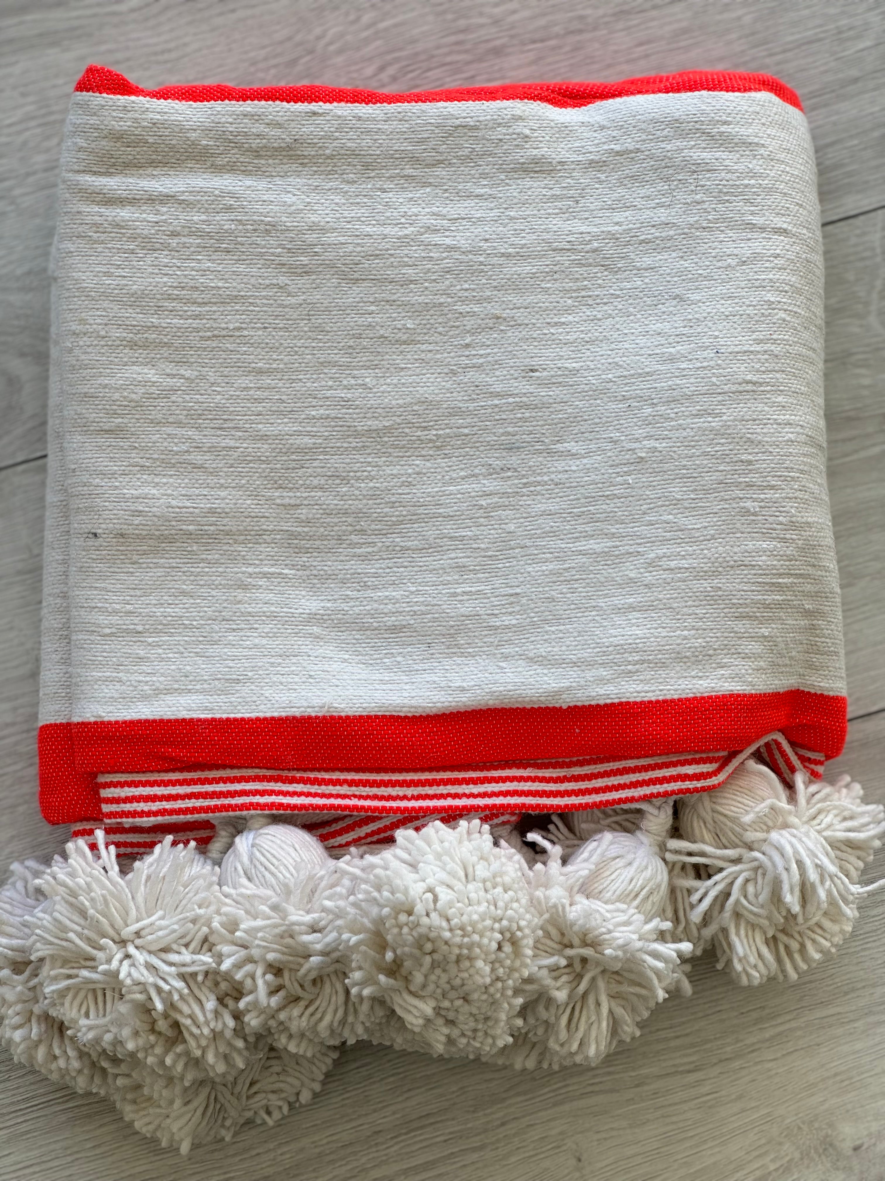 Berber plaid with pompoms - white and bright red