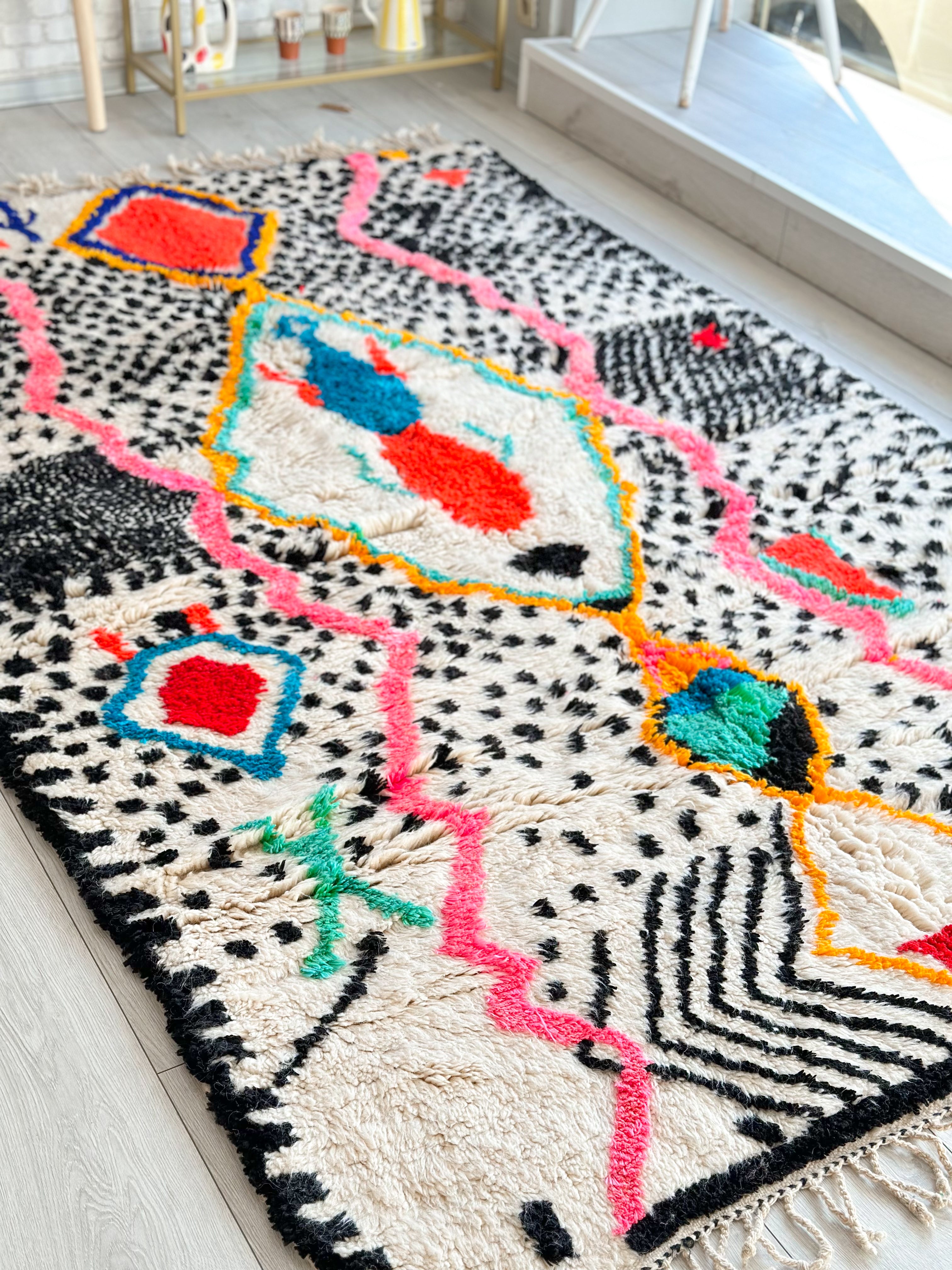 Colorful Berber rug 160 x 270 cm - n°696