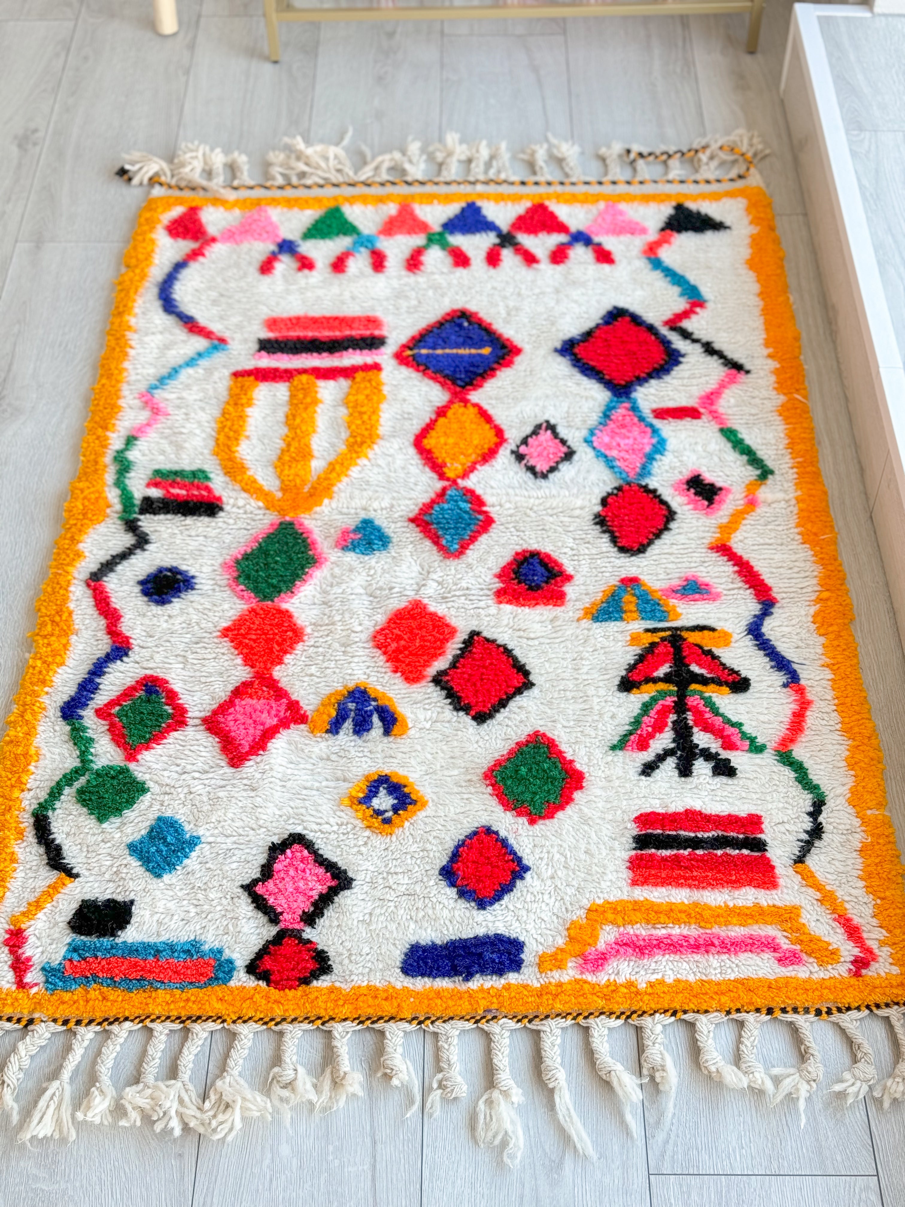 Colorful Berber rug 100 x 160 cm - n°851