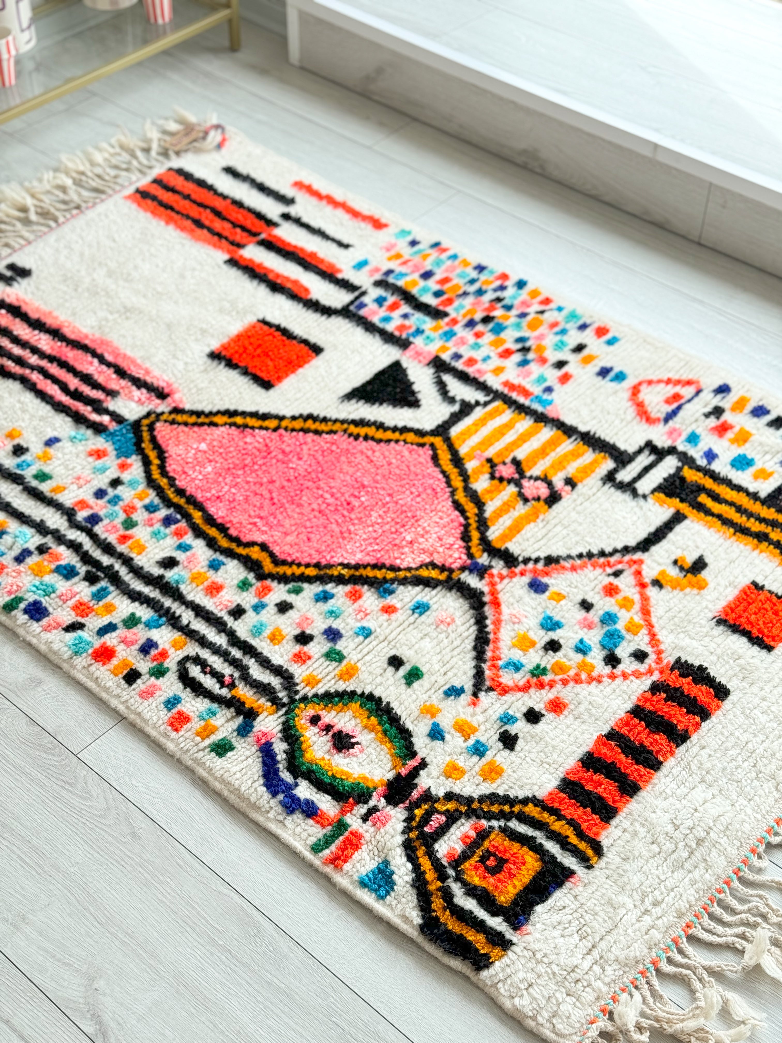 Colorful Berber rug 106 x 175 cm - n°985