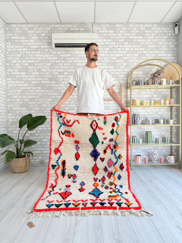 Colorful Moroccan Rug 104 x 155 cm / 3.4 x 5.1 ft - n°1220