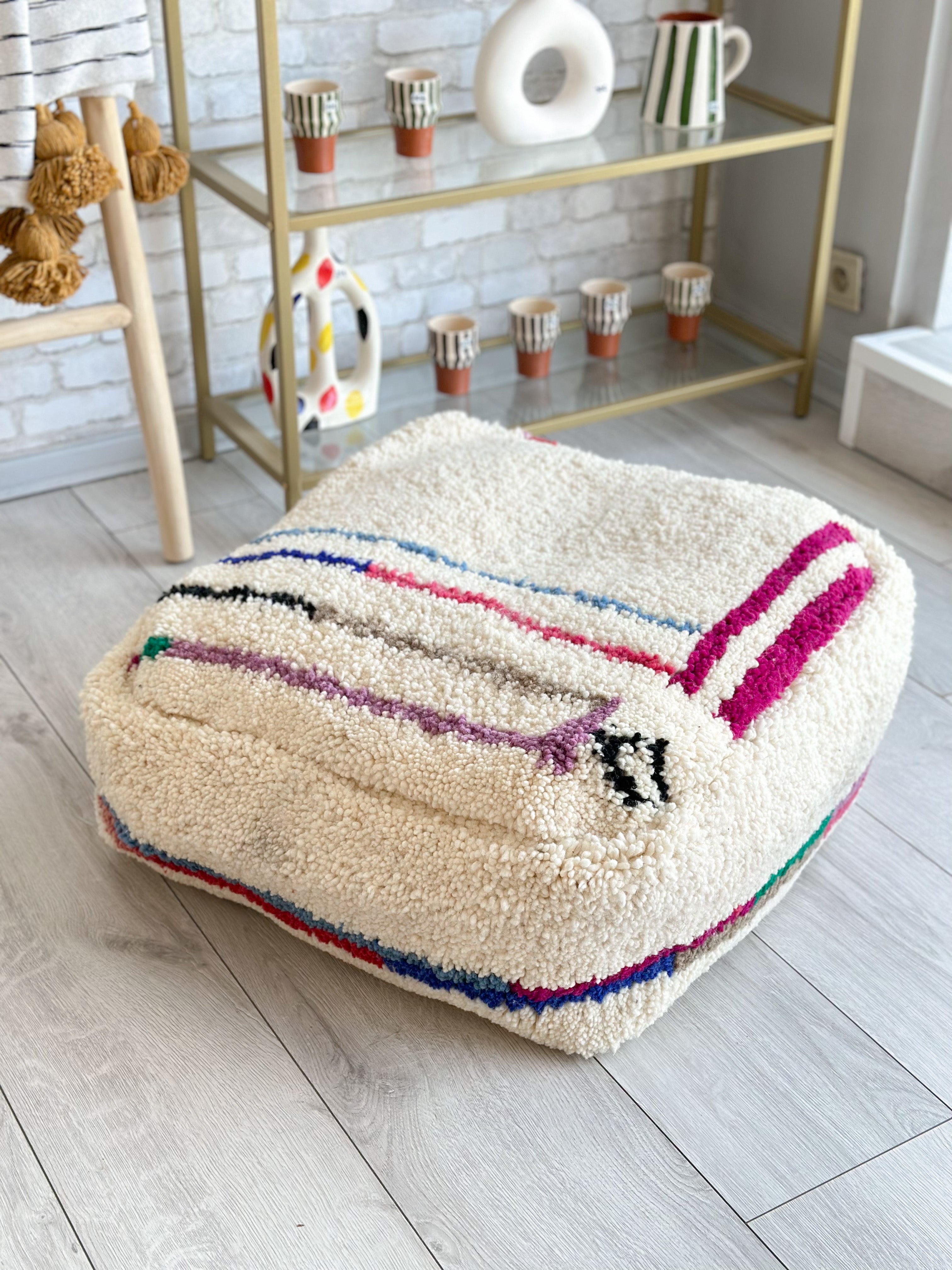 Moroccan pouf, Beni Ouarain pouf - 60 x 60 cm