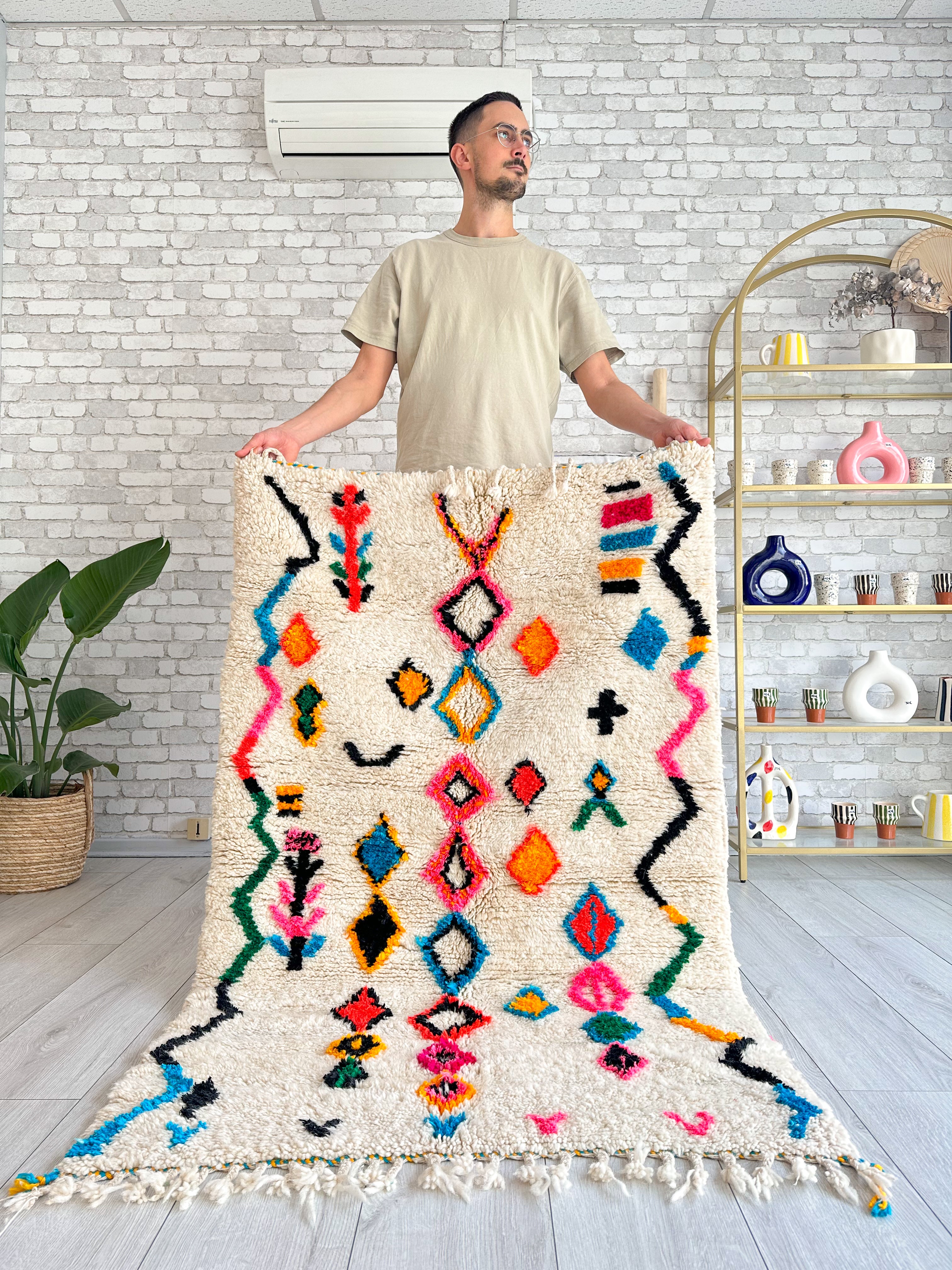 Colorful Berber rug 98 x 170 cm - n°727