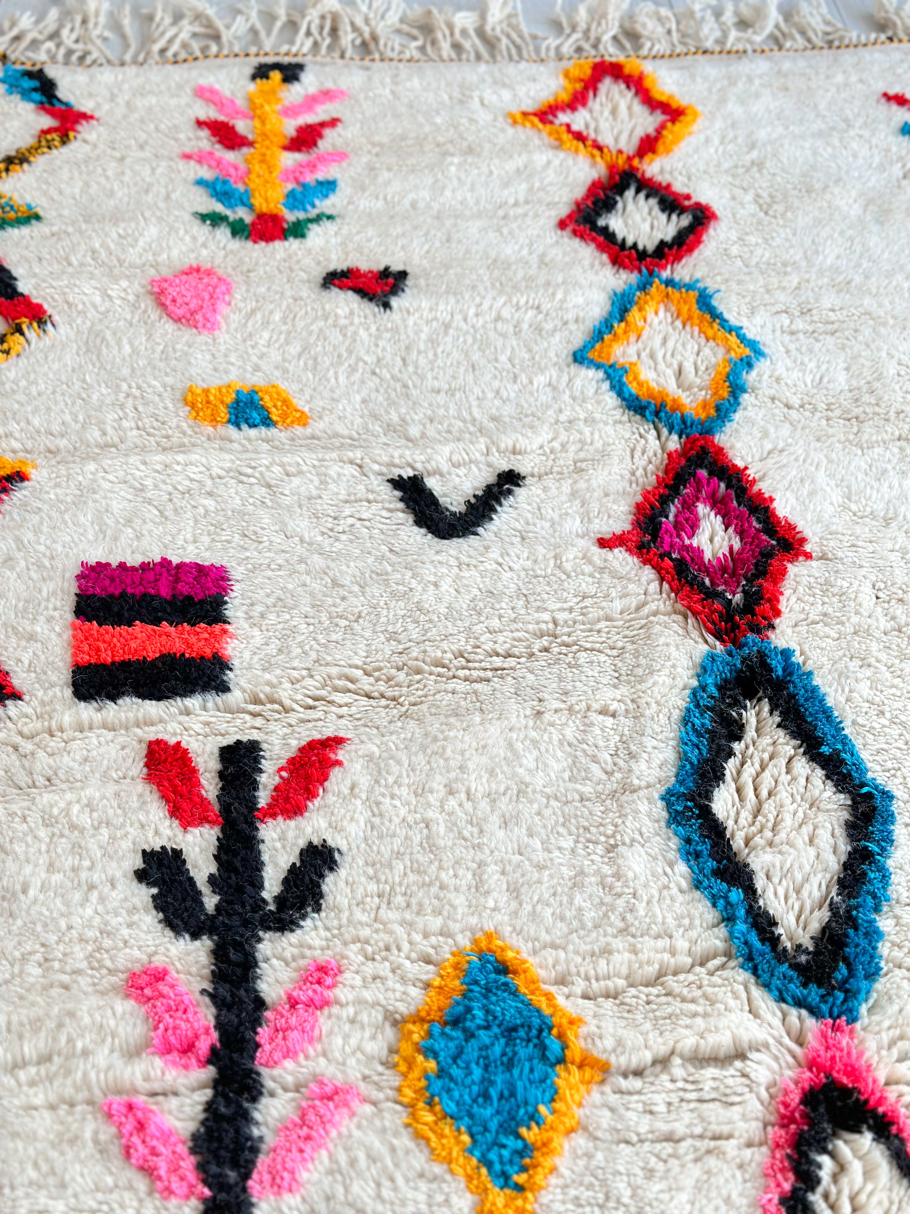 Colorful Berber carpet - n°630 