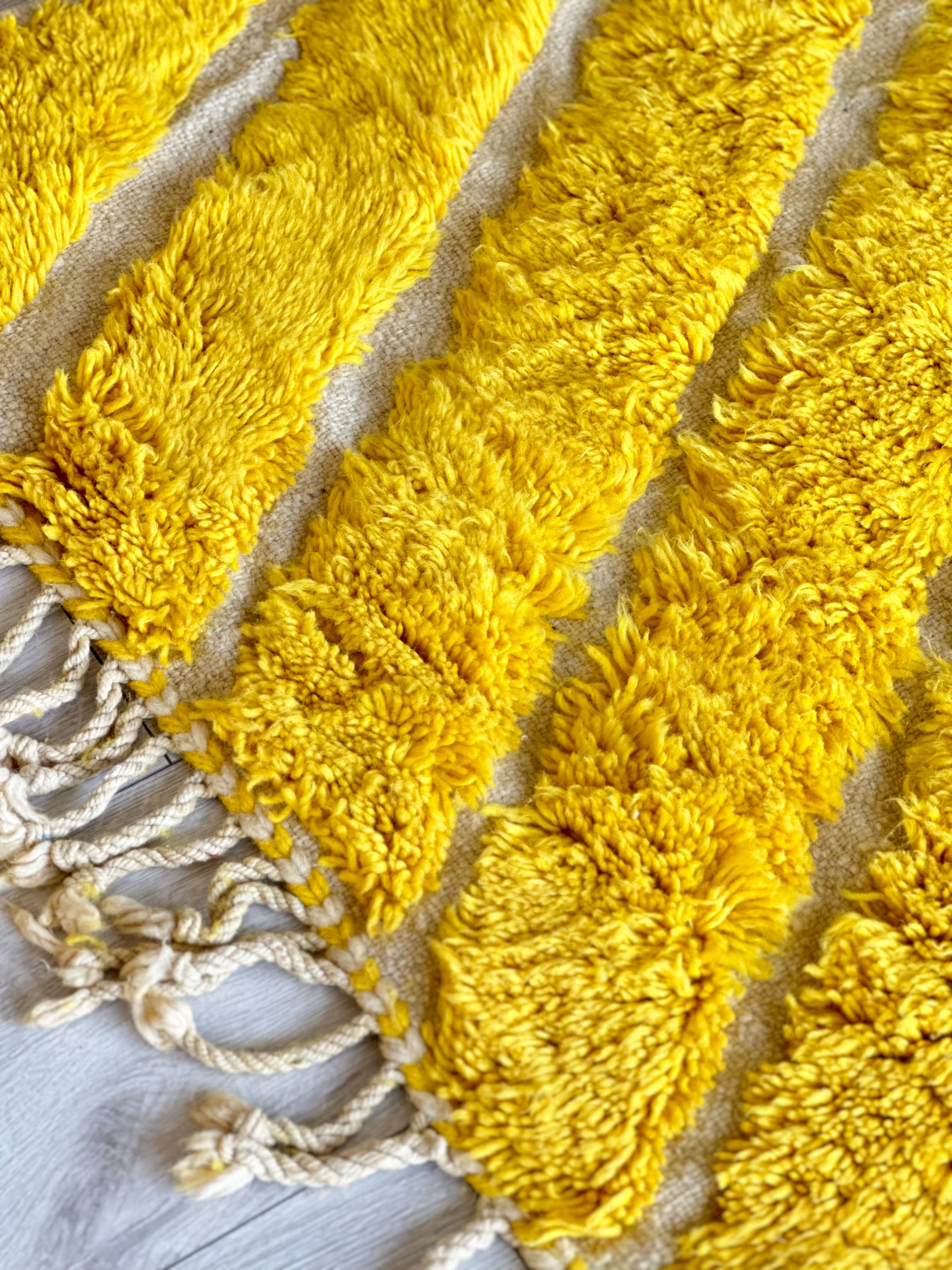 Tapis berbère jaune, Beni Ouarain coloré - n°685