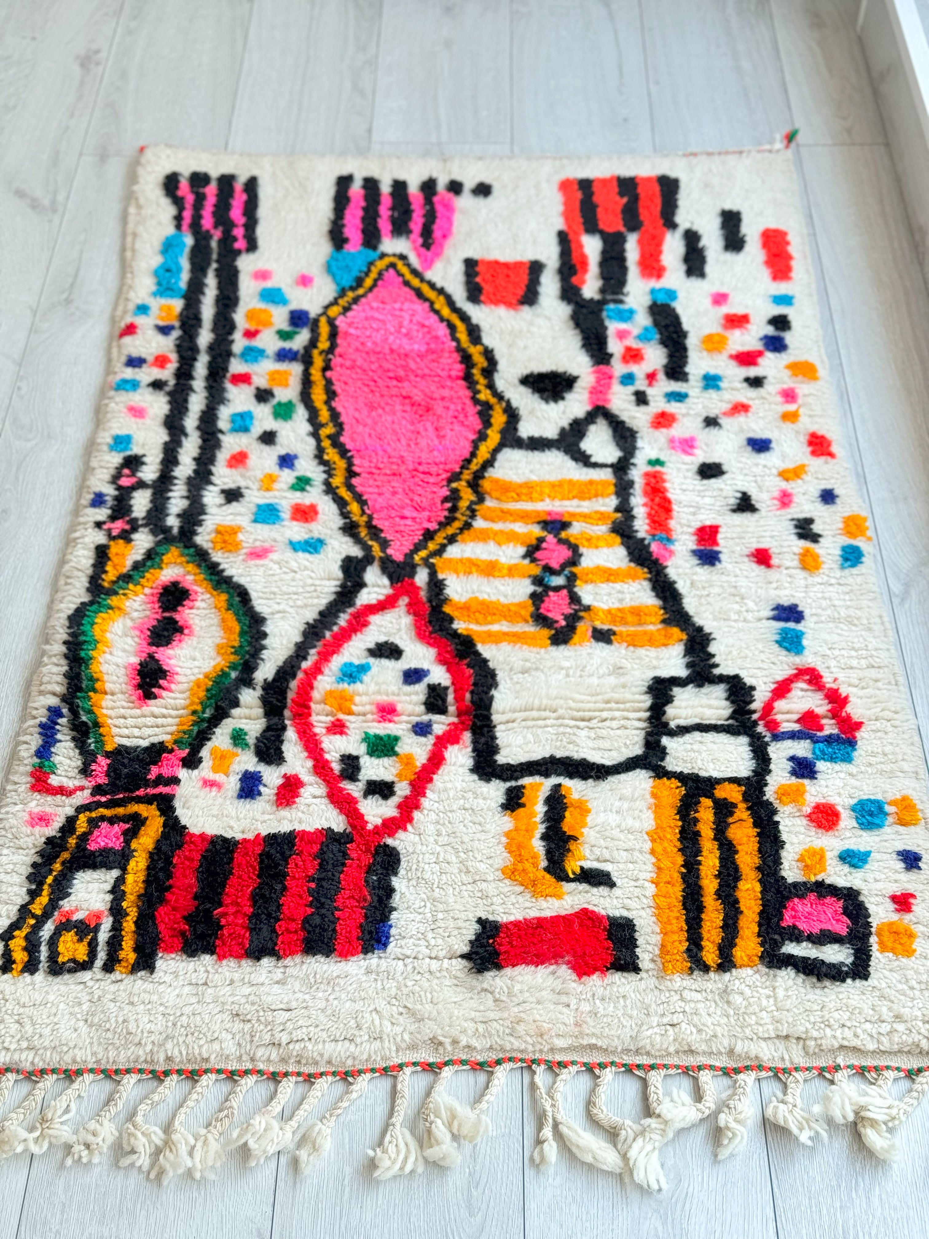 Colorful Moroccan Rug 92 x 150 cm / 3.0 x 4.9 ft - n°1268