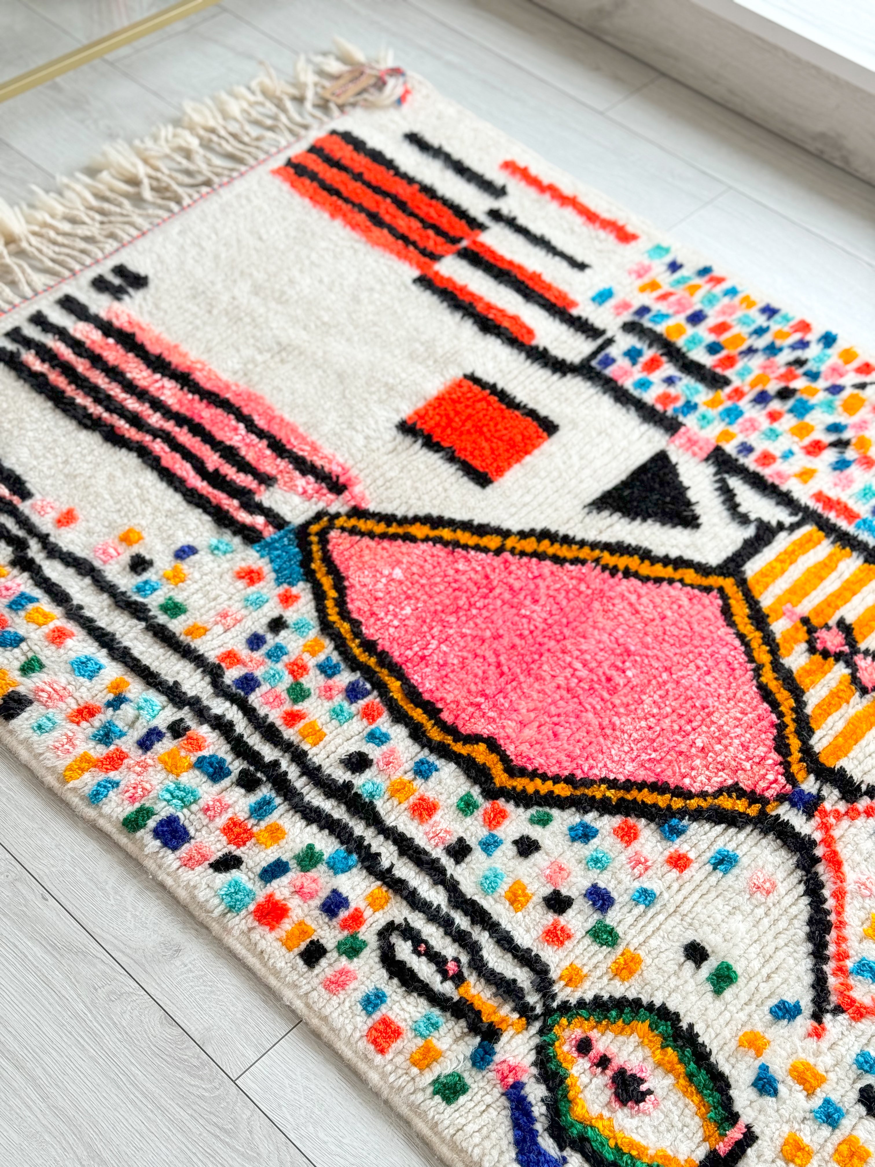 Colorful Berber rug 106 x 175 cm - n°985