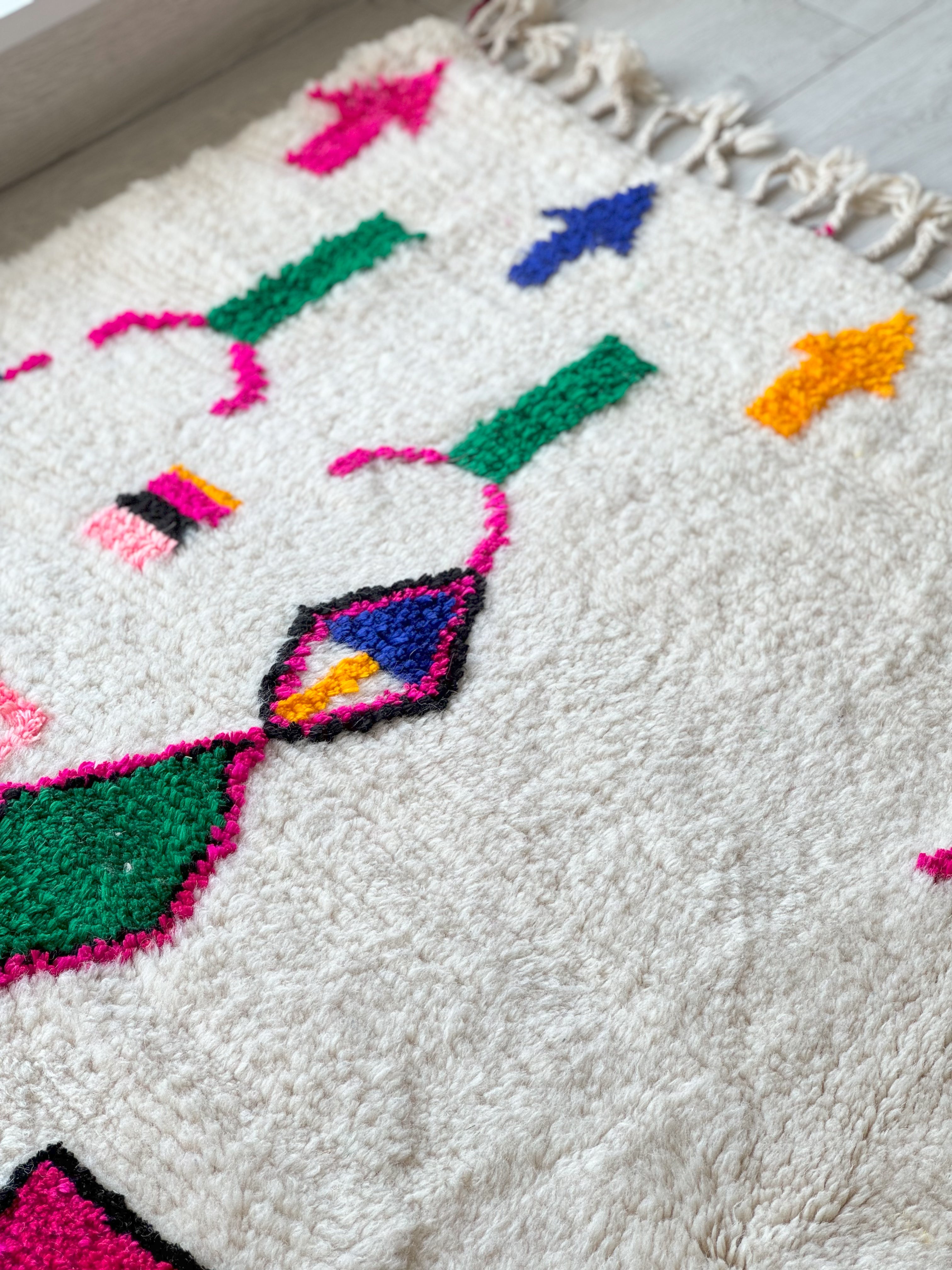 Colorful Berber rug 180 x 290 cm - n°996